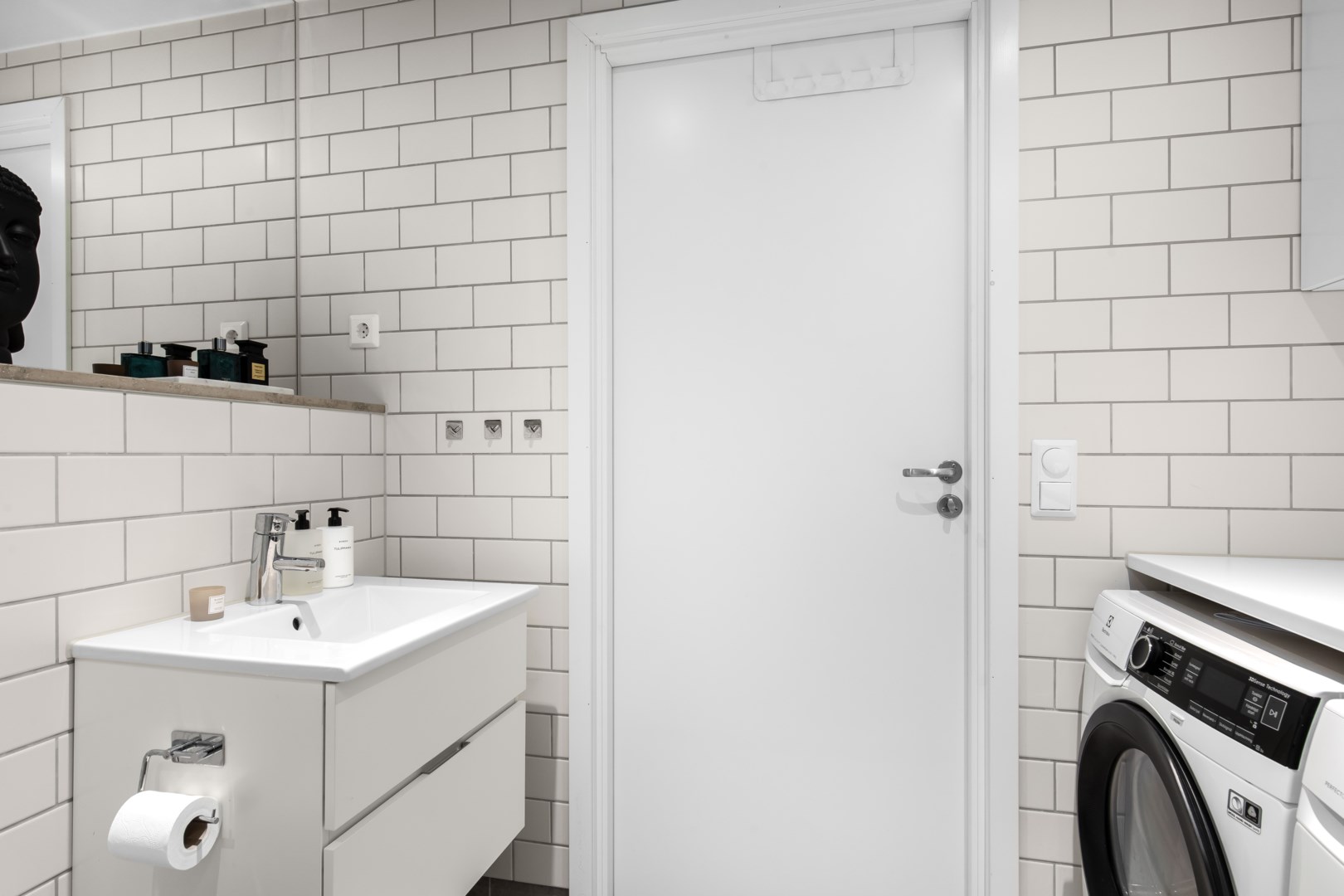 Bostadsbild från Tollare Ängsväg 26, 4/4tr, Såld i Tollare, Nacka