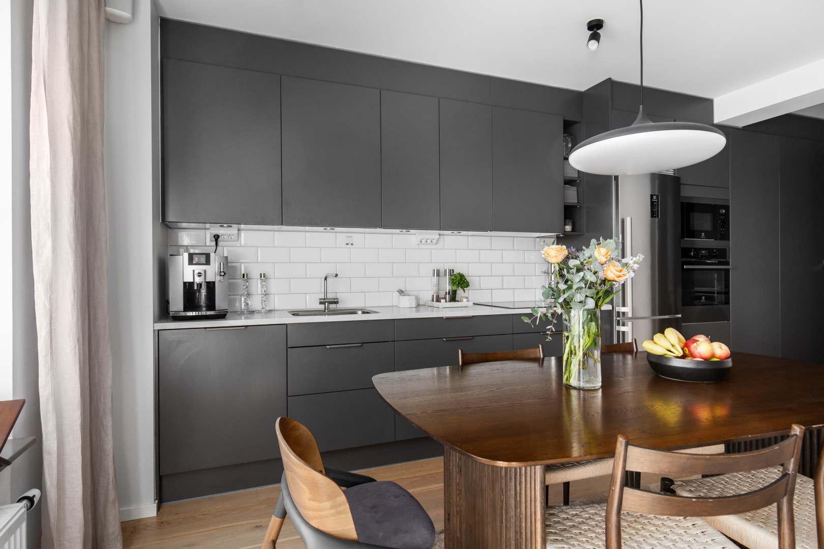 Bostadsbild från Tollare Ängsväg 26, 4/4tr, Såld i Tollare, Nacka