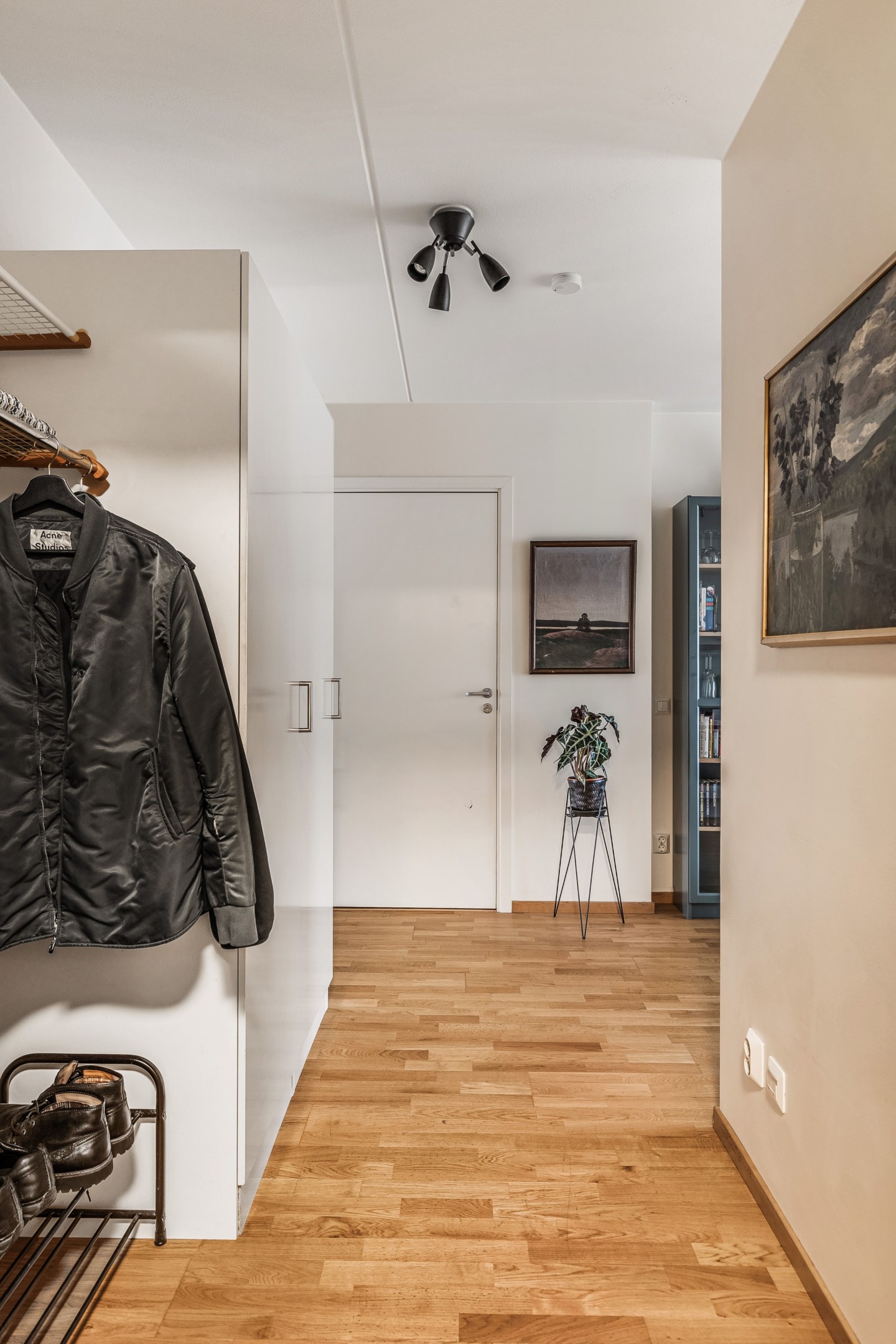 Bostadsbild från Råbyvägen 72, Såld i Kapellgärdet, Uppsala