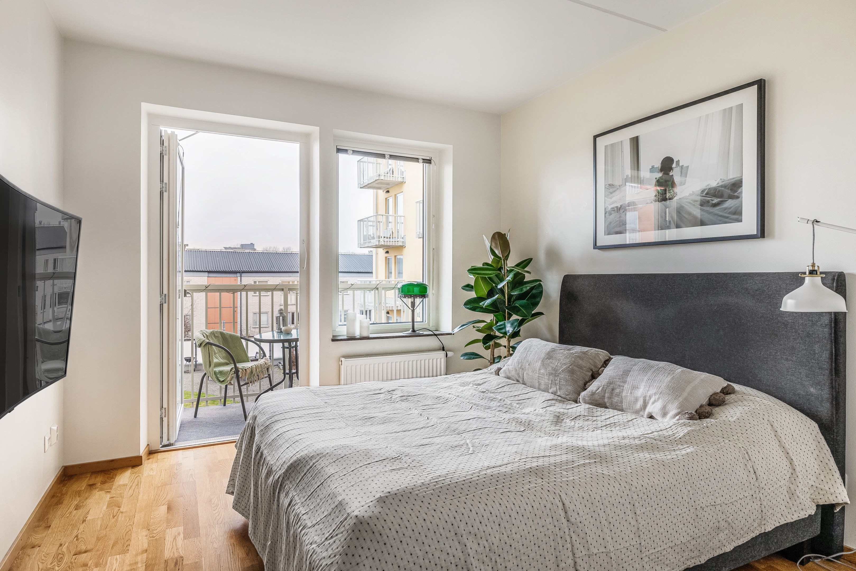 Bostadsbild från Råbyvägen 72, Såld i Kapellgärdet, Uppsala