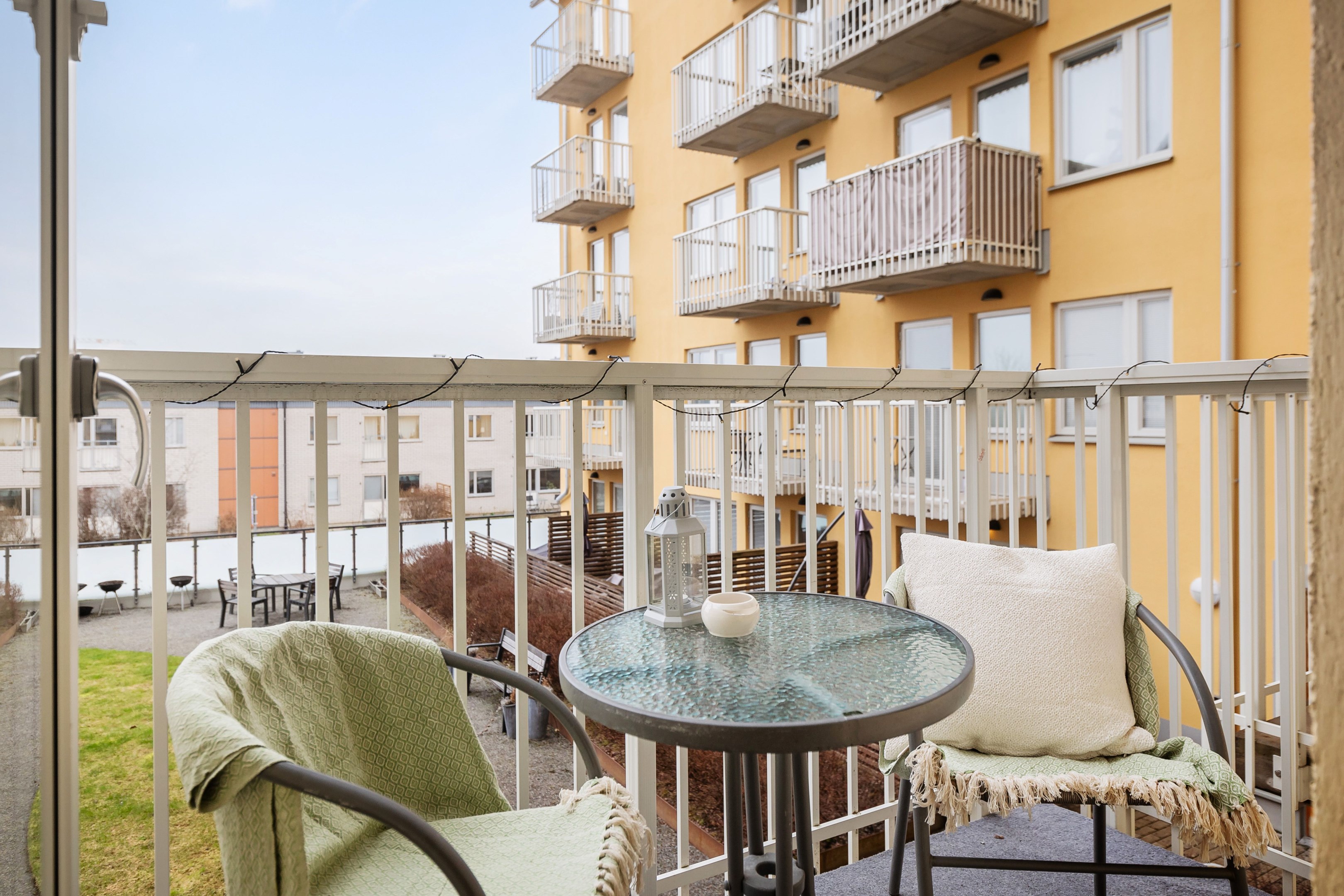 Bostadsbild från Råbyvägen 72, Såld i Kapellgärdet, Uppsala