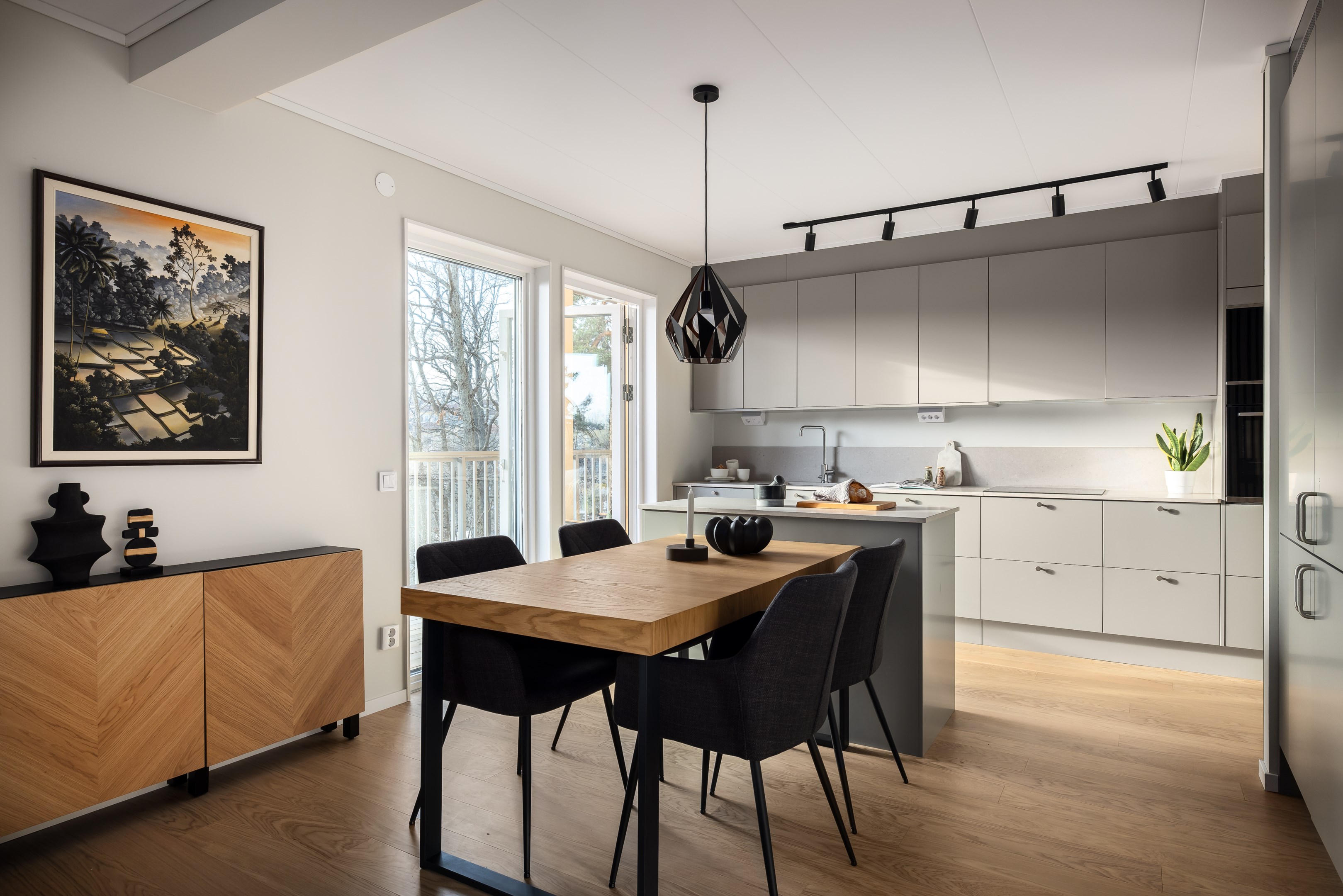 Bostadsbild från Östra Gräsvägen 7, Såld i Ektorp, Nacka