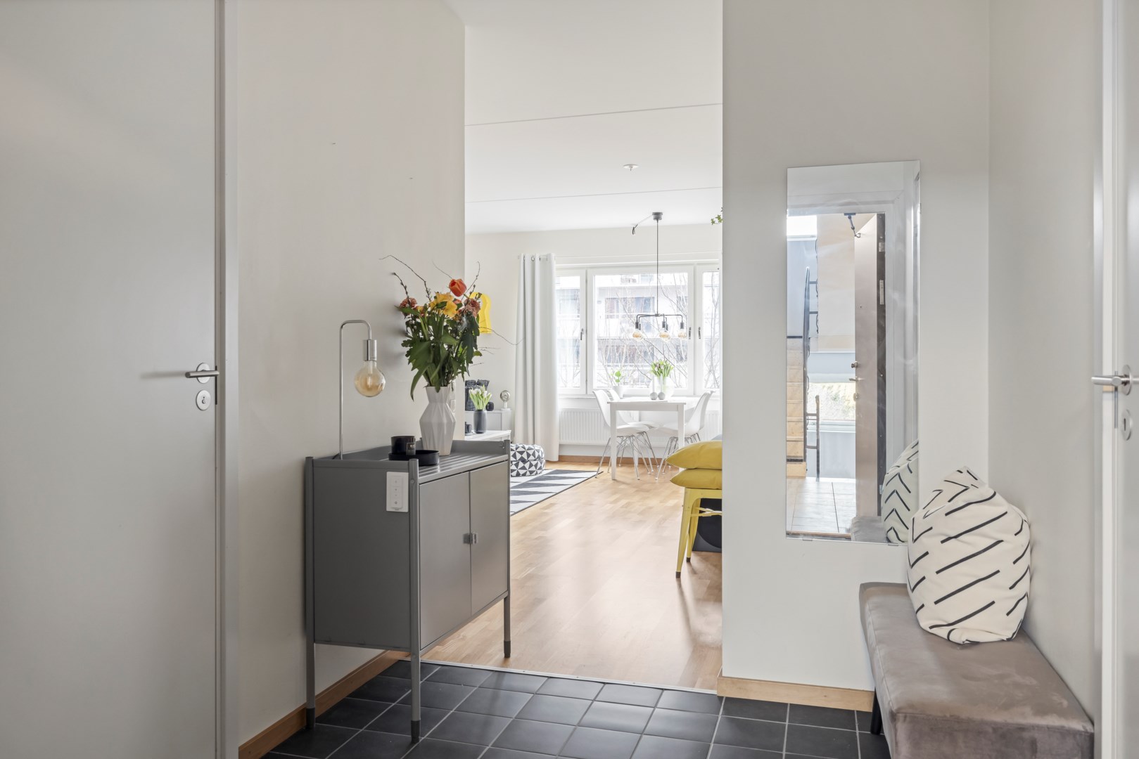 Bostadsbild från Portalgatan 84, Såld i Kapellgärdet, Uppsala