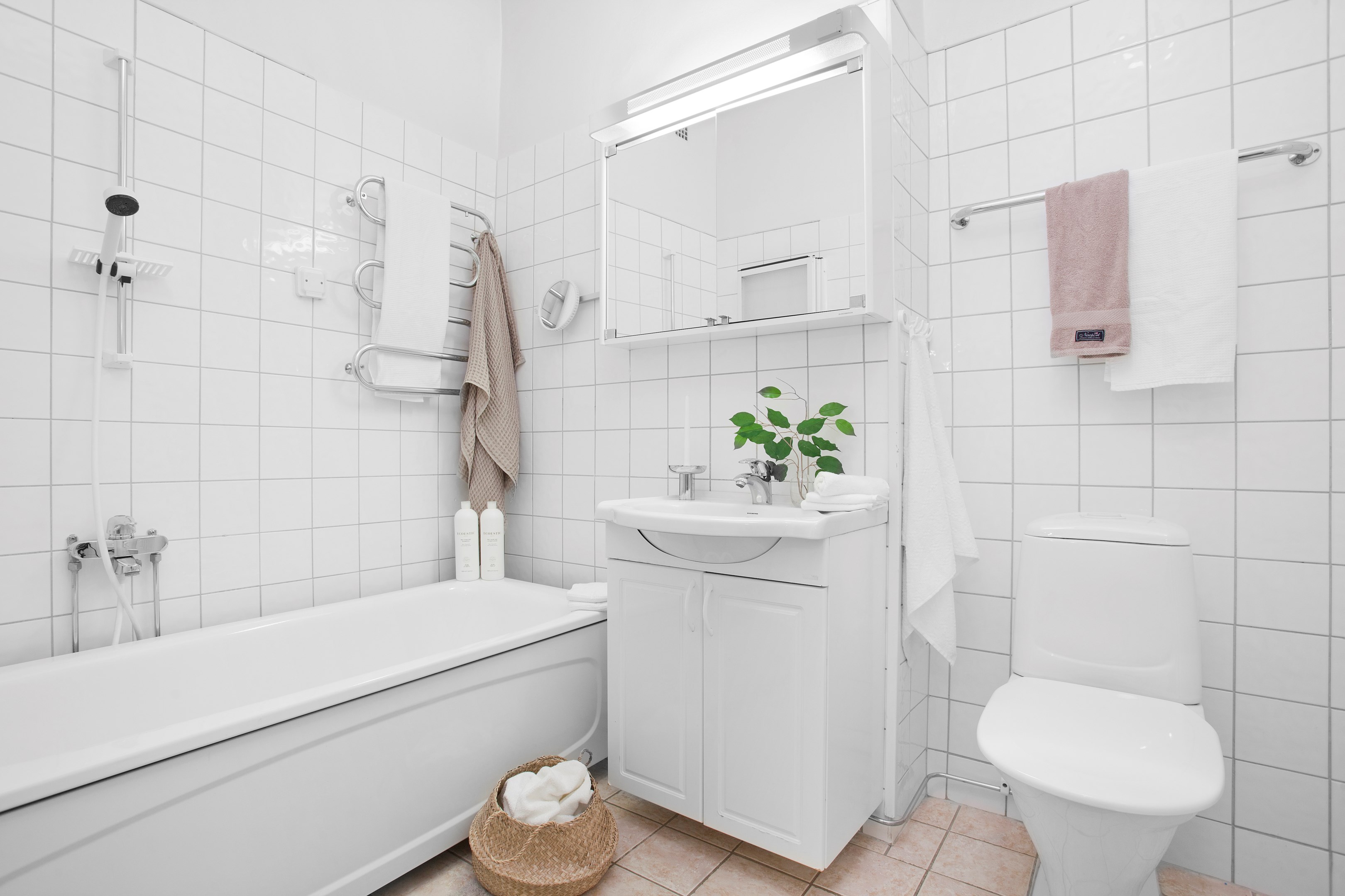 Bostadsbild från Karlbergsvägen 43B, 5 tr, Såld i Vasastan - Birkastan, Stockholm