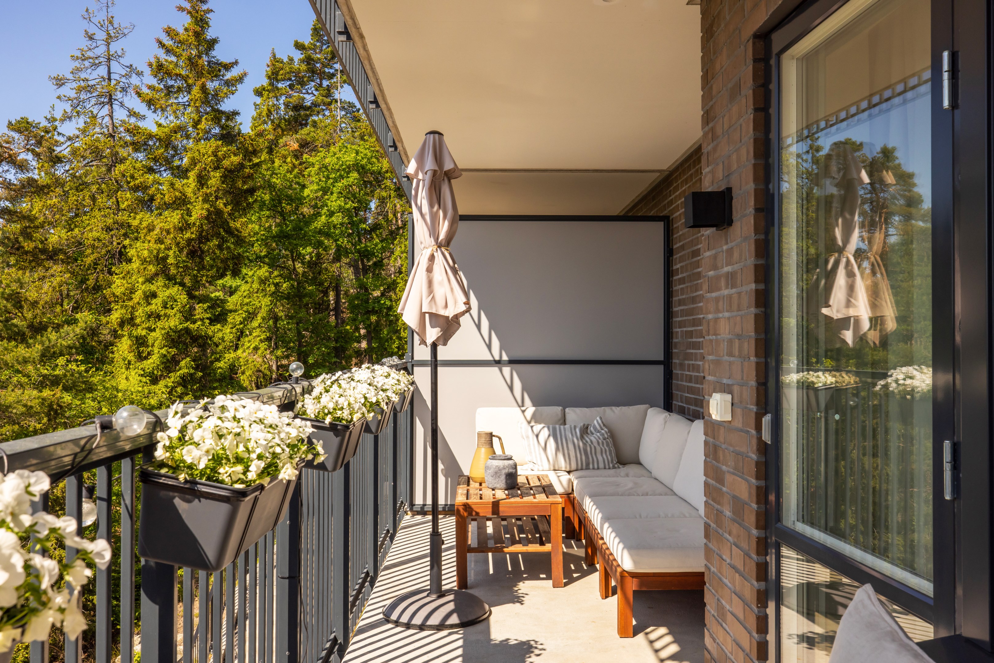 Bostadsbild från Tollareslingan 10, 3 tr, Såld i Tollare, Nacka