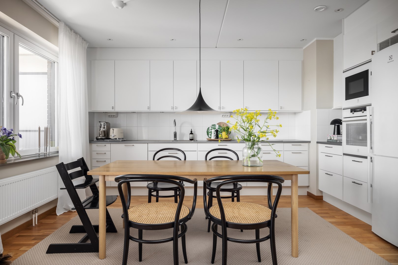 Bostadsbild från Tollareslingan 10, 3 tr, Såld i Tollare, Nacka