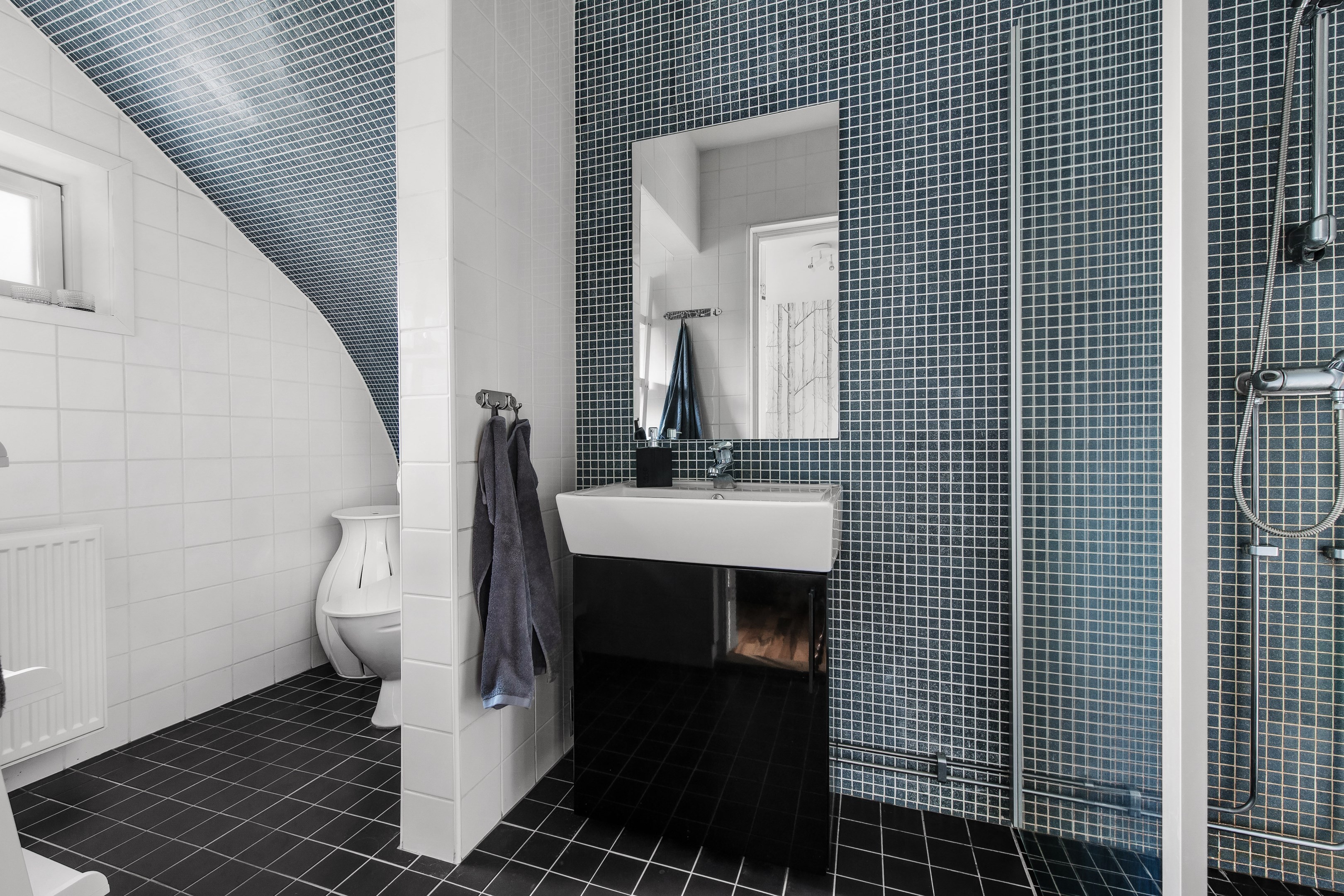 Bostadsbild från Tellusvägen 2D, Såld i Tureberg, Sollentuna