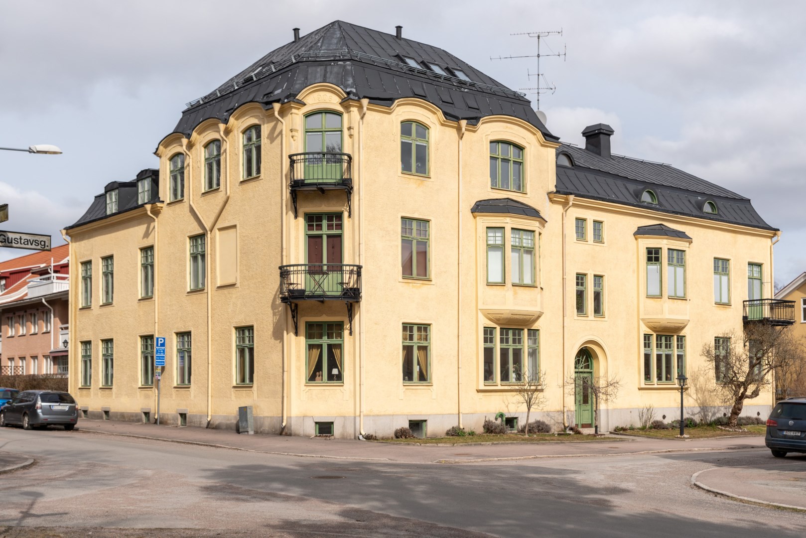 Bostadsbild från Gustavsgatan 14, Till salu i Vasastaden, Västerås