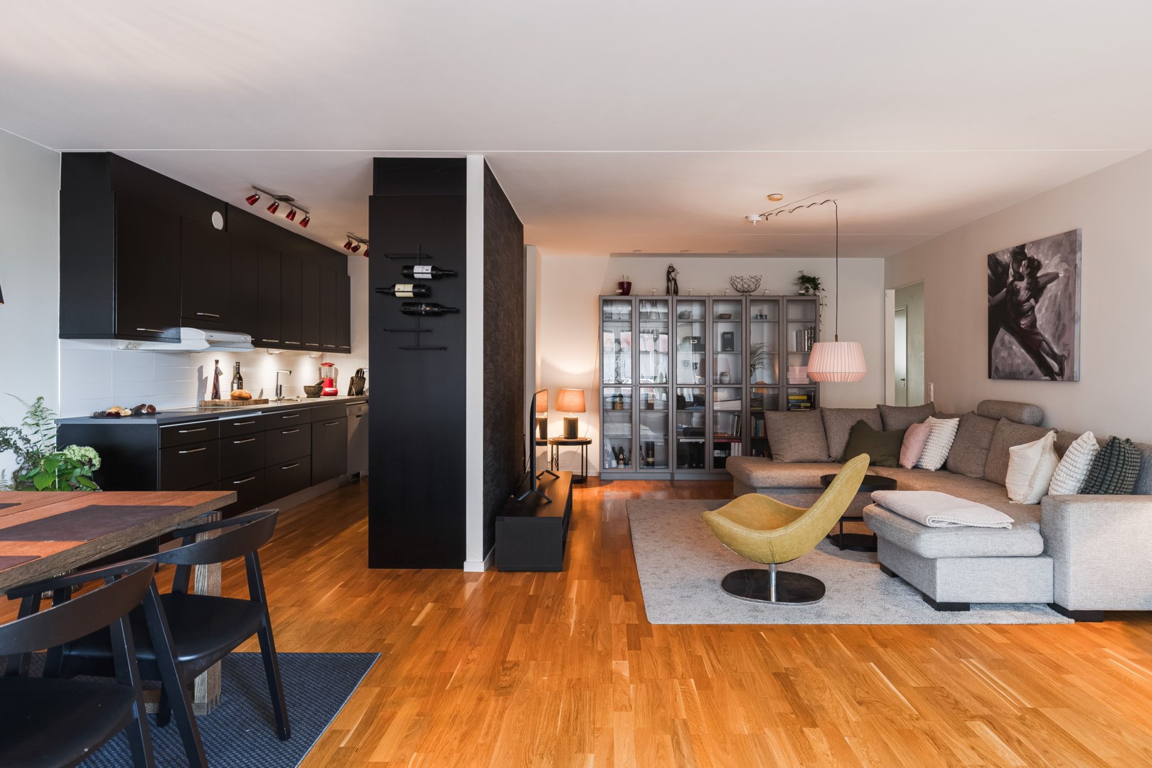 Bostadsbild från Bäverns gränd 15B, Såld i Centrum, Uppsala