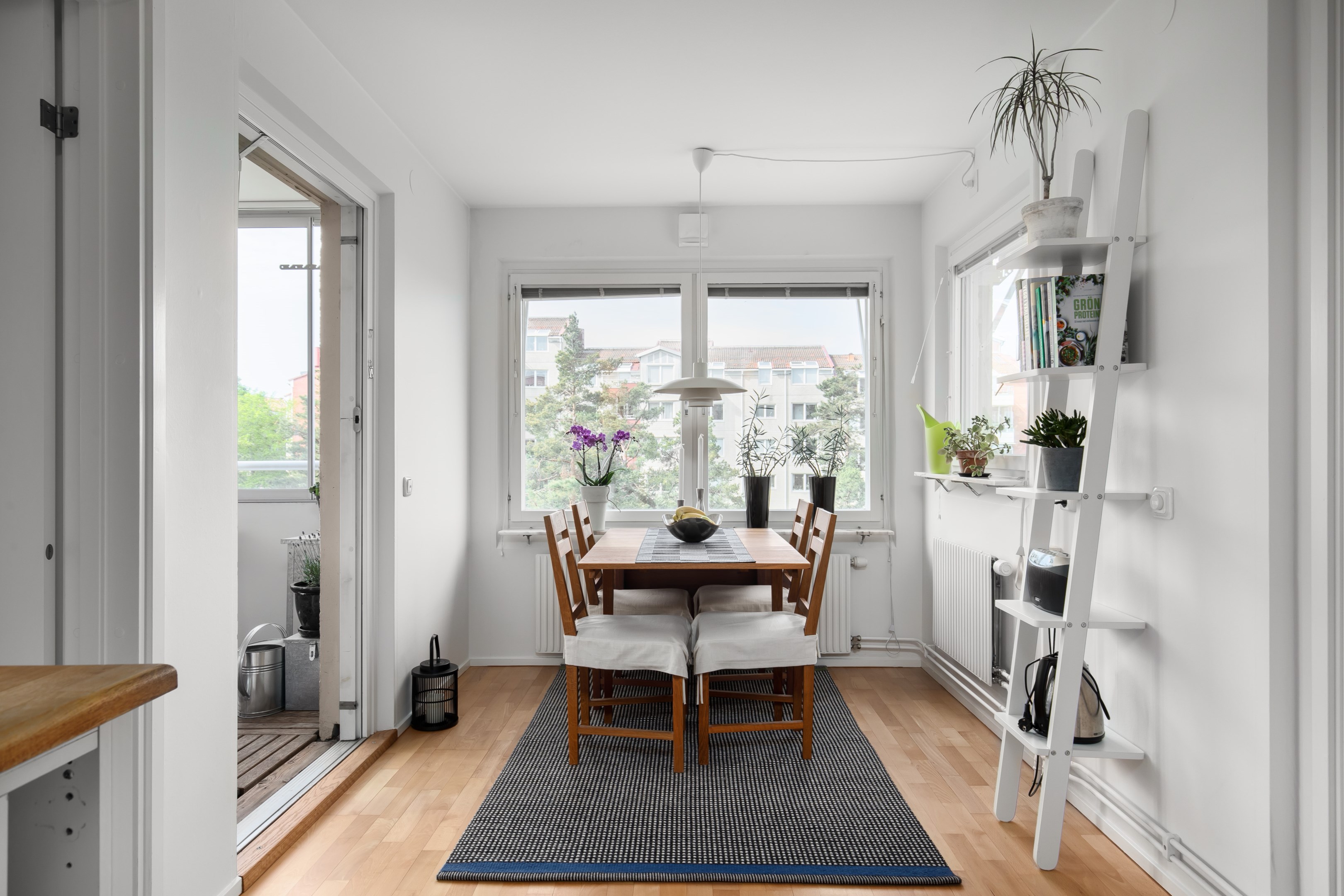 Bostadsbild från Landåvägen 14, Såld i Jarlaberg, Nacka