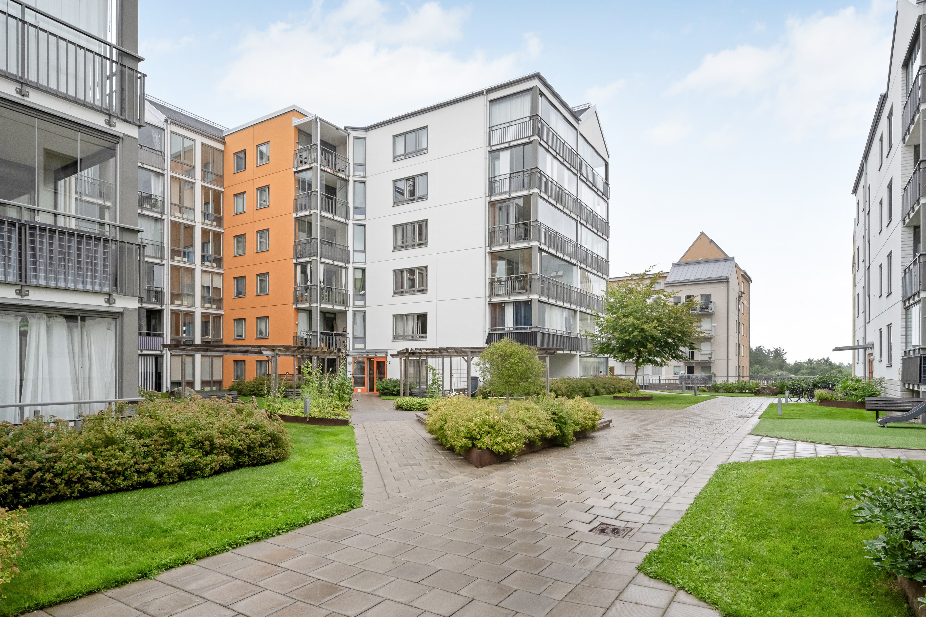 Bostadsbild från Henry Wemans väg 12, Kommande i Gottsunda, Uppsala