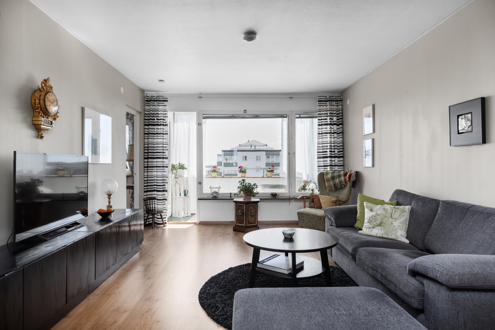 Bostadsbild från Edinsvägen 1, Såld i Ektorp, Nacka