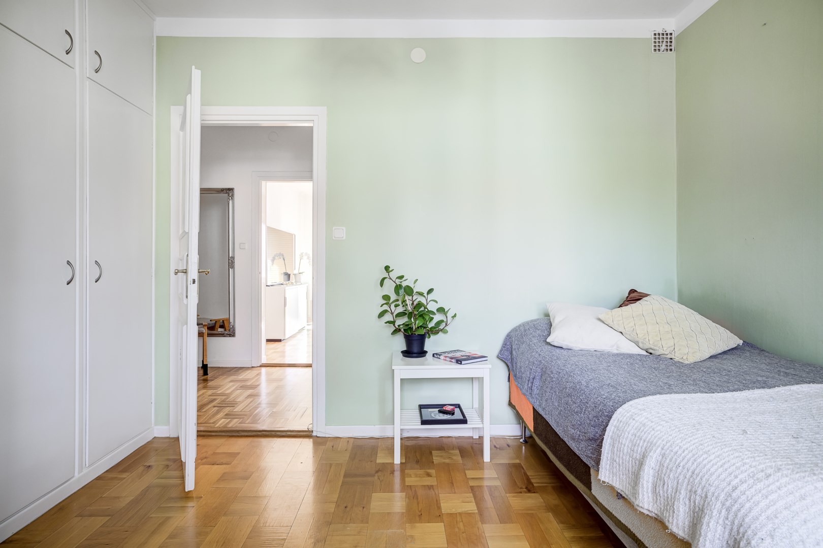 Bostadsbild från Lindsbergsgatan 8 C, Såld i Sommarro, Uppsala