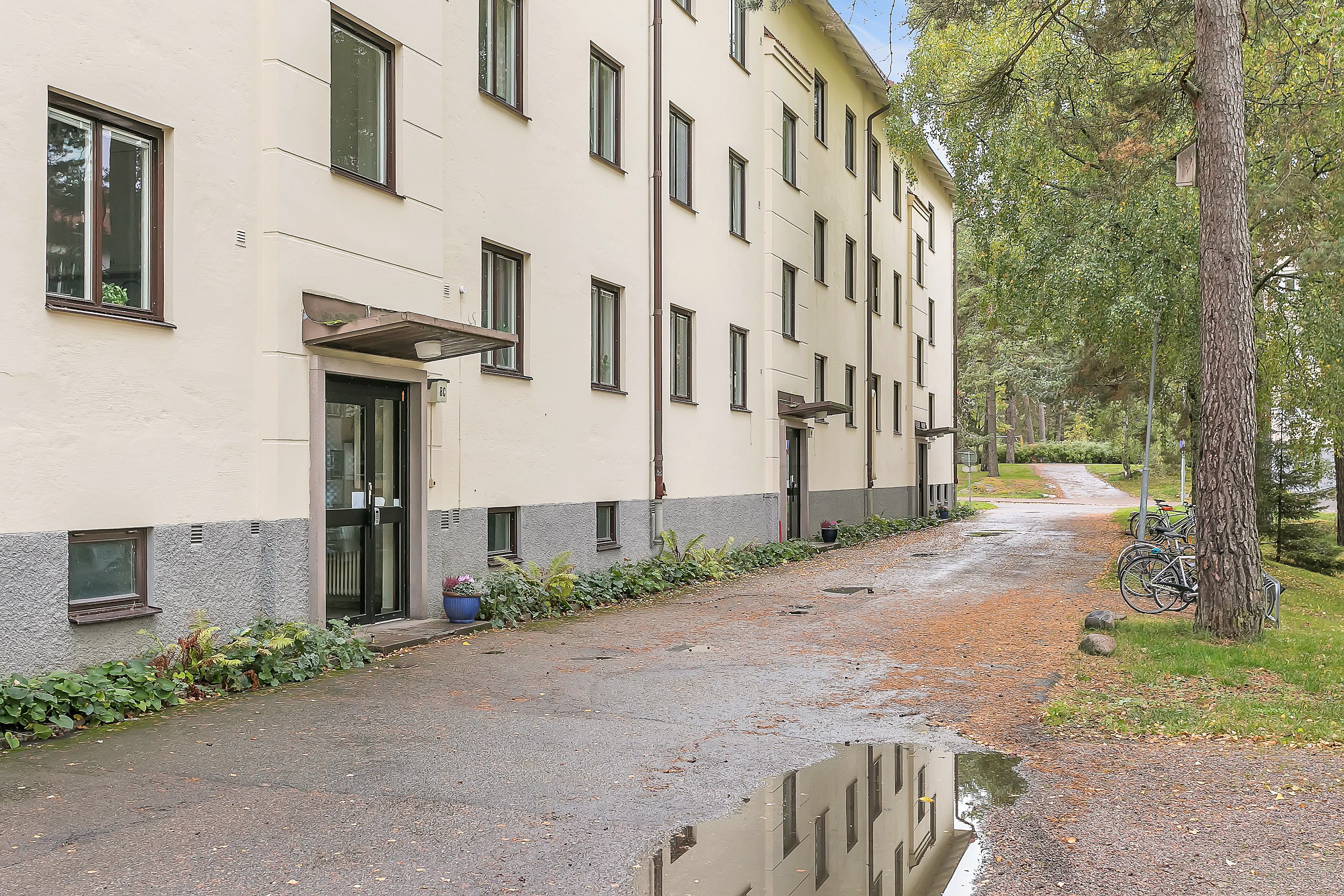 Bostadsbild från Lindsbergsgatan 8 C, Såld i Sommarro, Uppsala