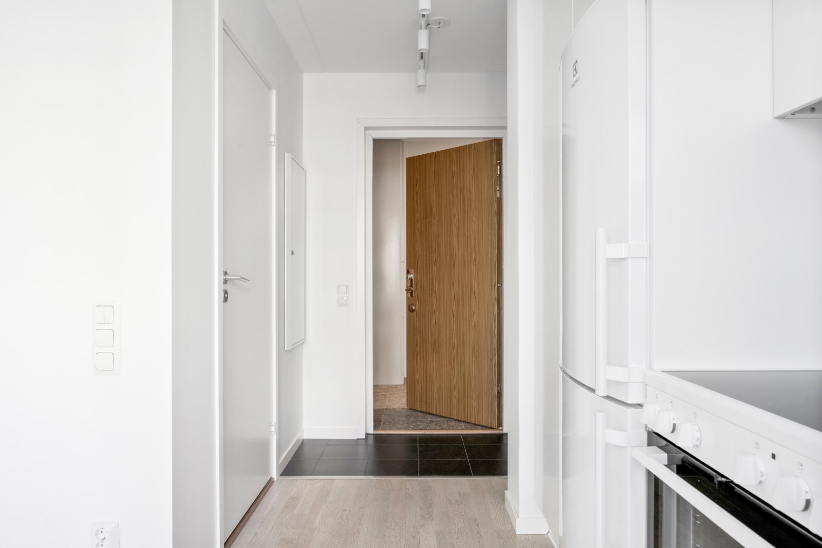 Bostadsbild från Lydia Wahlströms gata 24, Såld i Rosendal, Uppsala