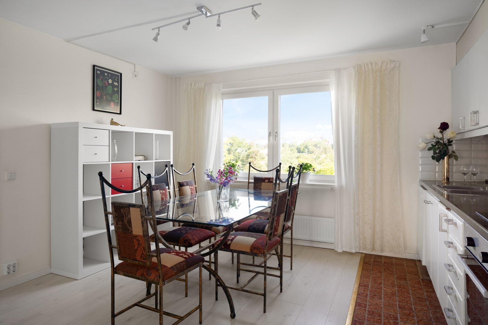 Bostadsbild från Kantatvägen 25, Såld i Forum Nacka, Nacka