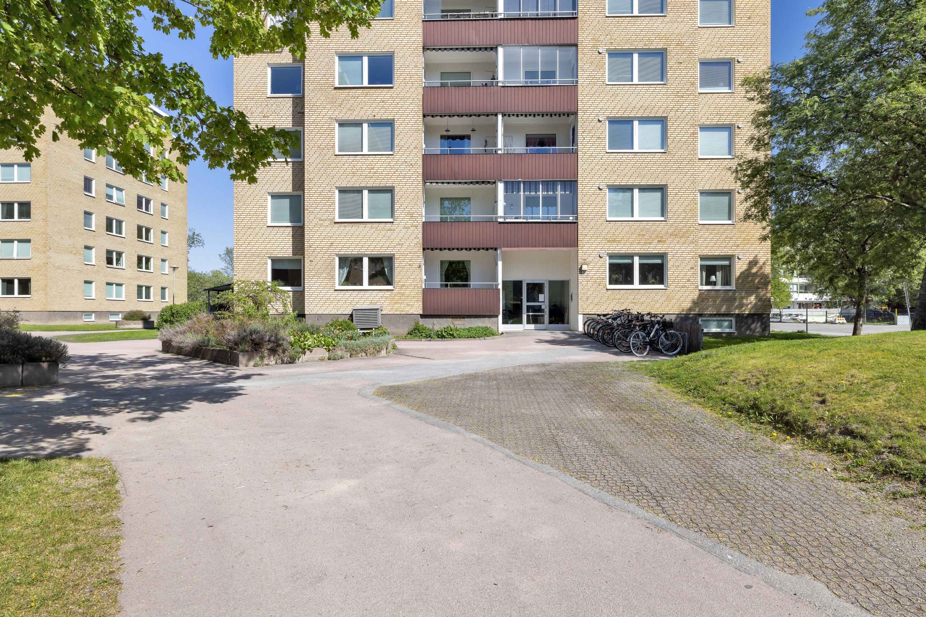 Bostadsbild från Fyrislundsgatan 36, Såld i Årsta, Uppsala