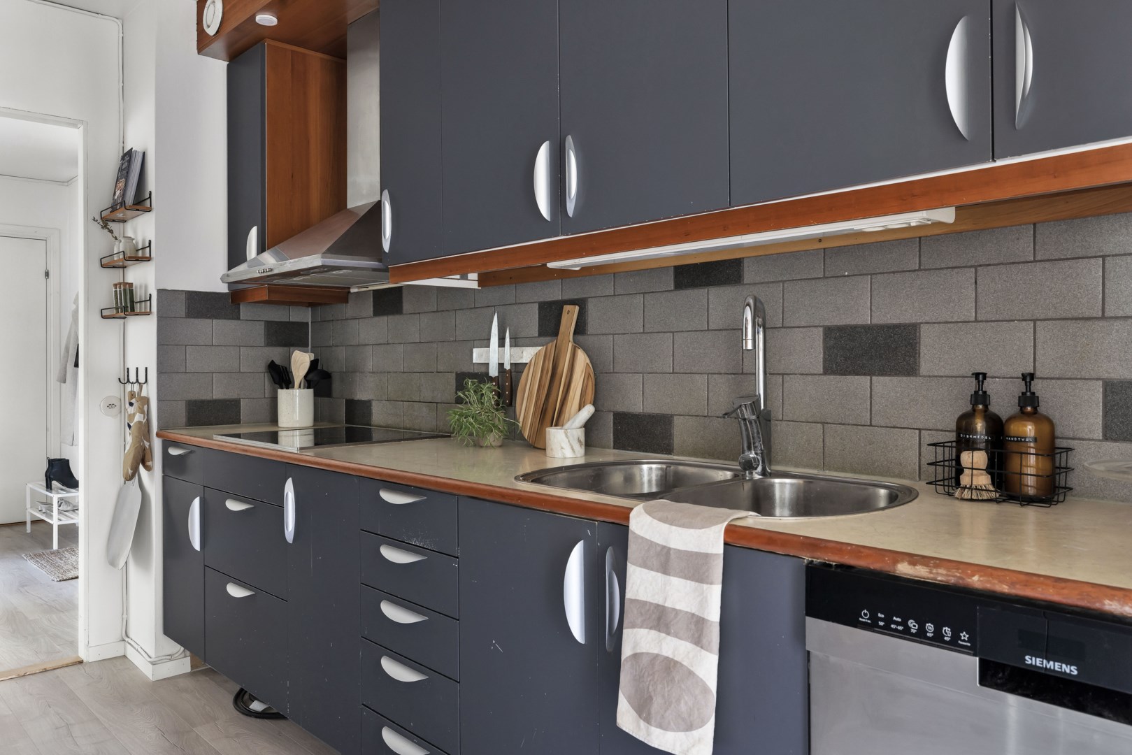 Bostadsbild från Fyrislundsgatan 36, Såld i Årsta, Uppsala