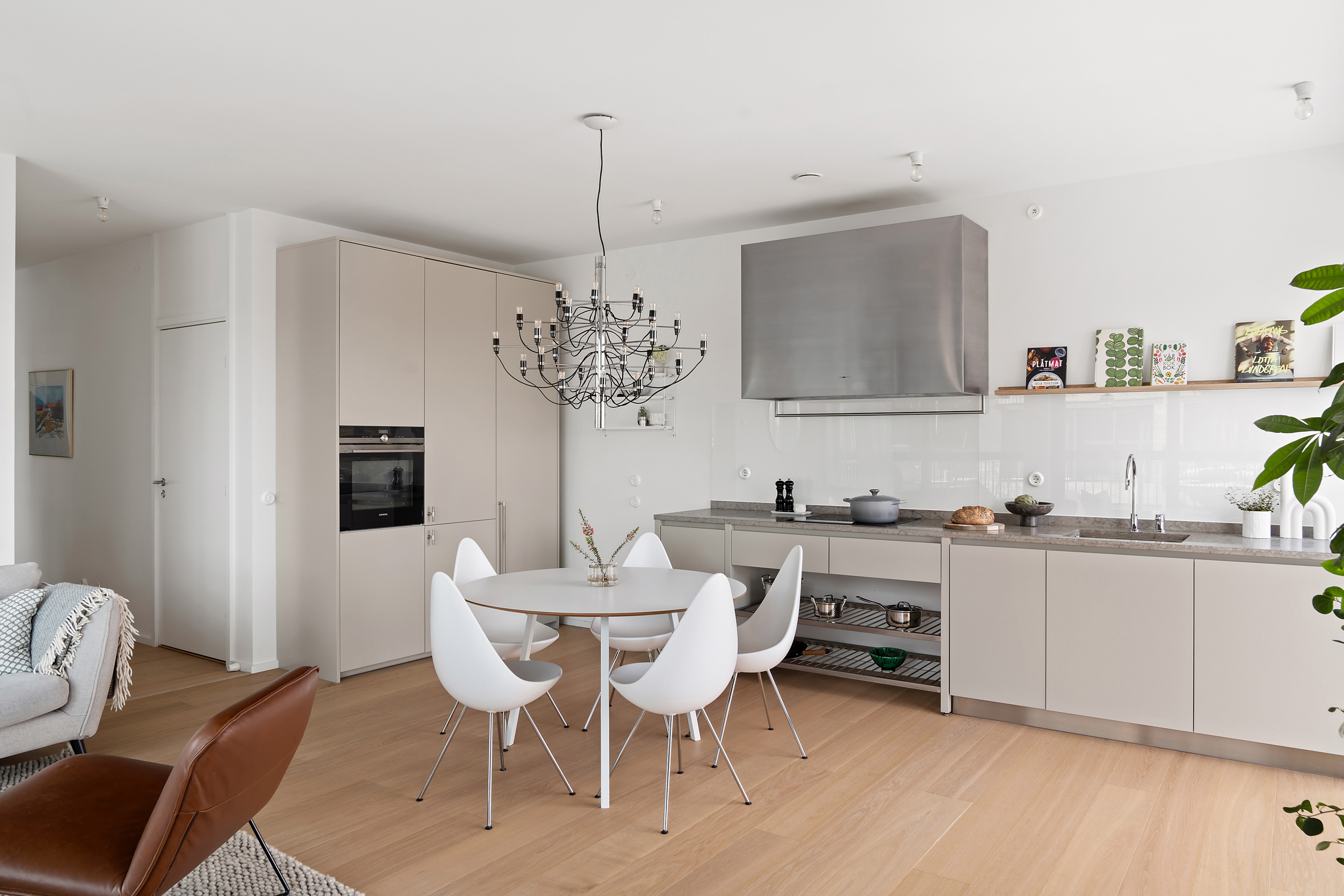 Bostadsbild från Fabrikörvägen 10E, Till salu i Nacka Strand, Nacka