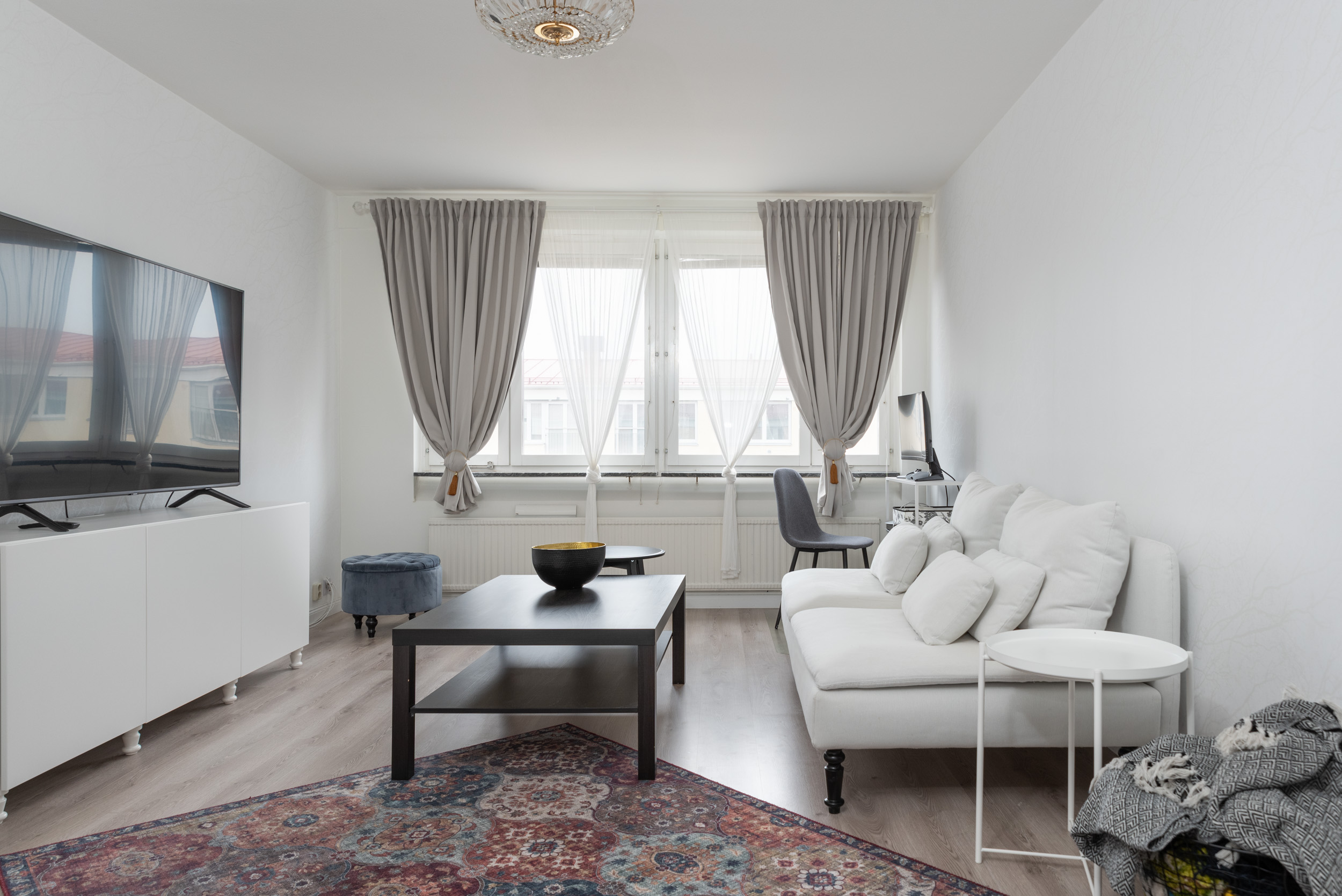 Bostadsbild från Lövhagsgatan 41, Såld i Råby, Västerås