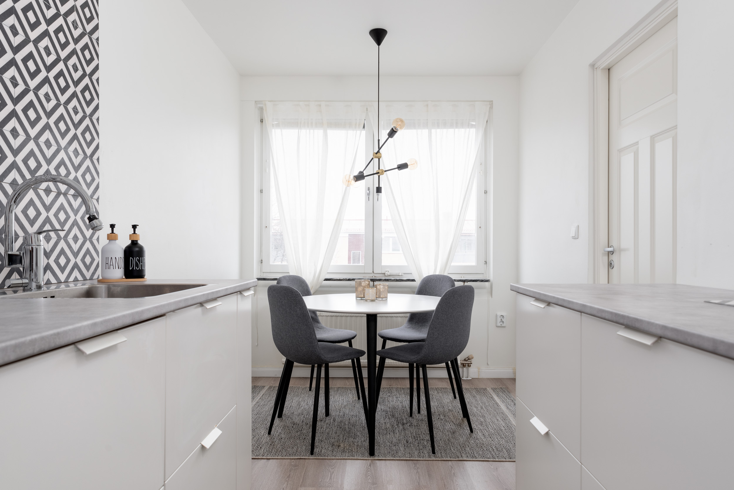 Bostadsbild från Lövhagsgatan 41, Såld i Råby, Västerås