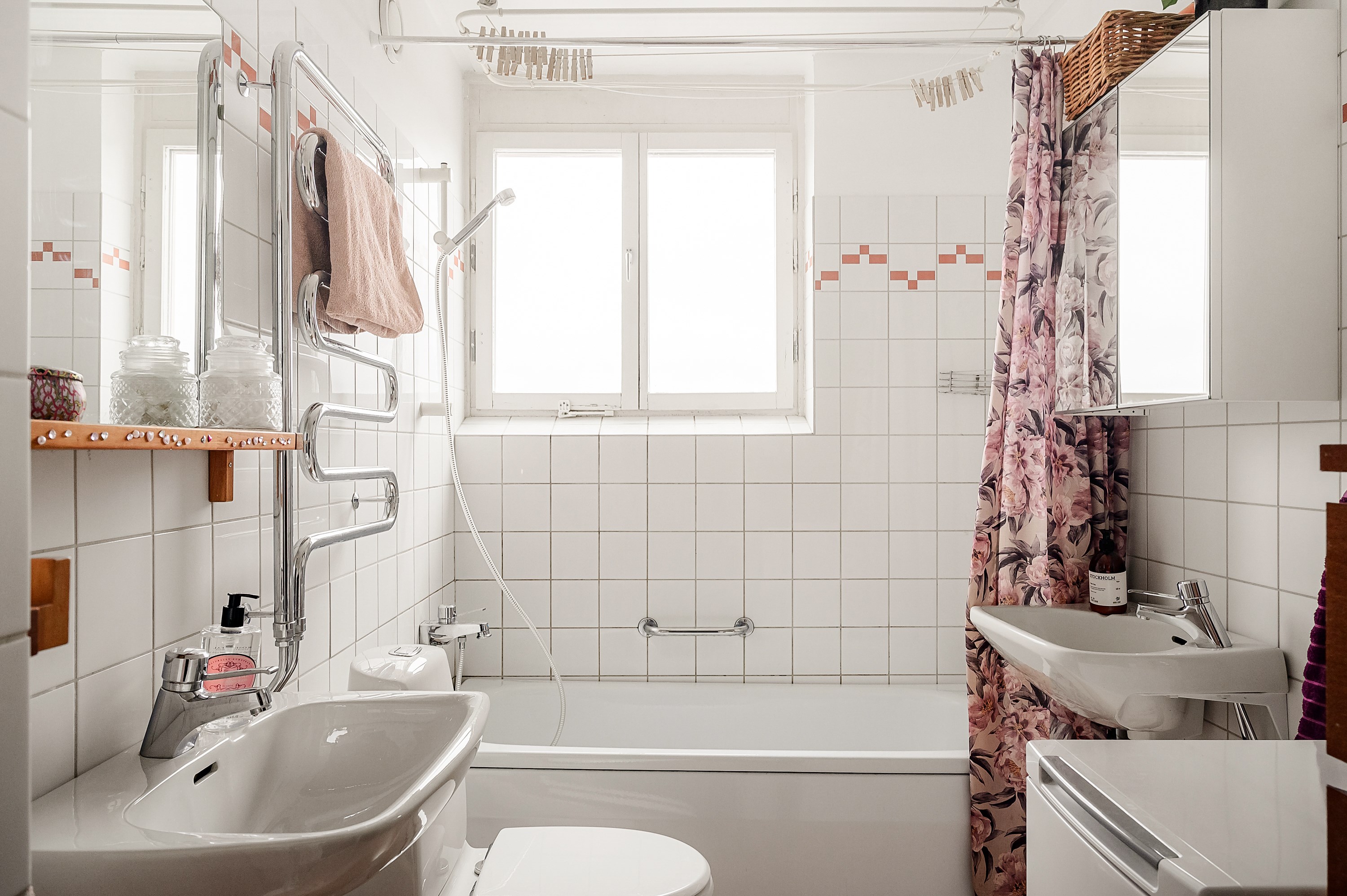 Bostadsbild från Henriksdalsringen 111, Såld i Henriksdalsberget, Nacka