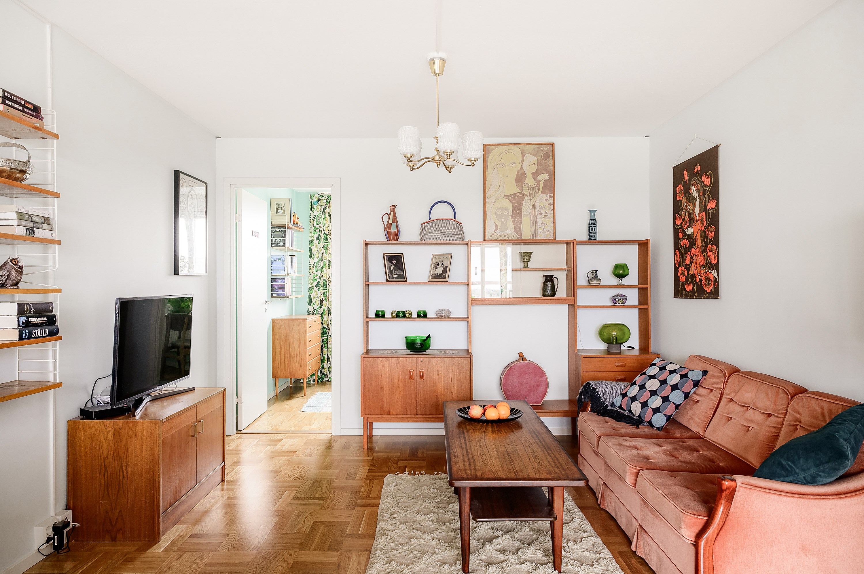 Bostadsbild från Henriksdalsringen 111, Såld i Henriksdalsberget, Nacka