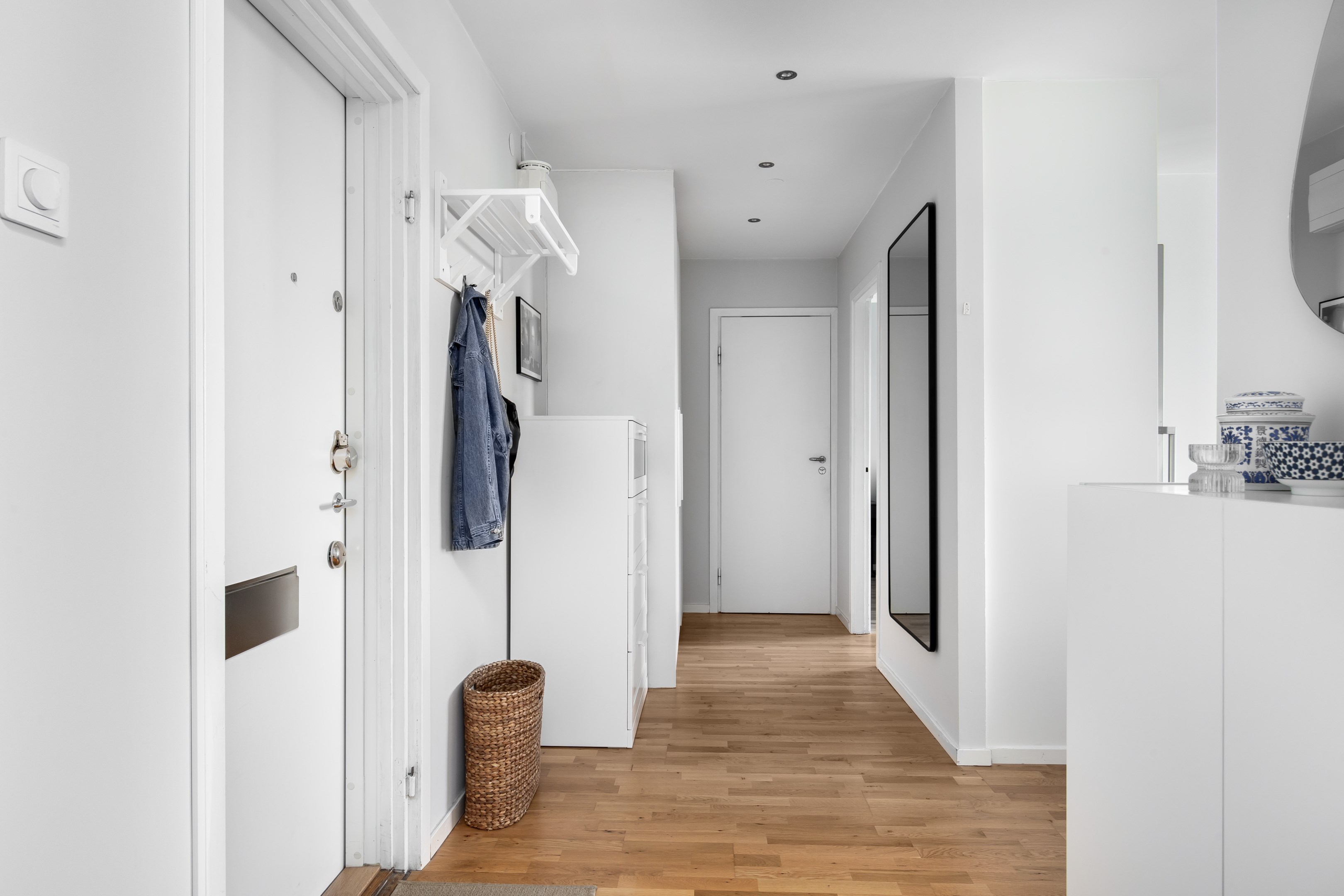 Bostadsbild från Per Hallströms Väg 2, vån 11, Till salu i Skogalund, Nacka