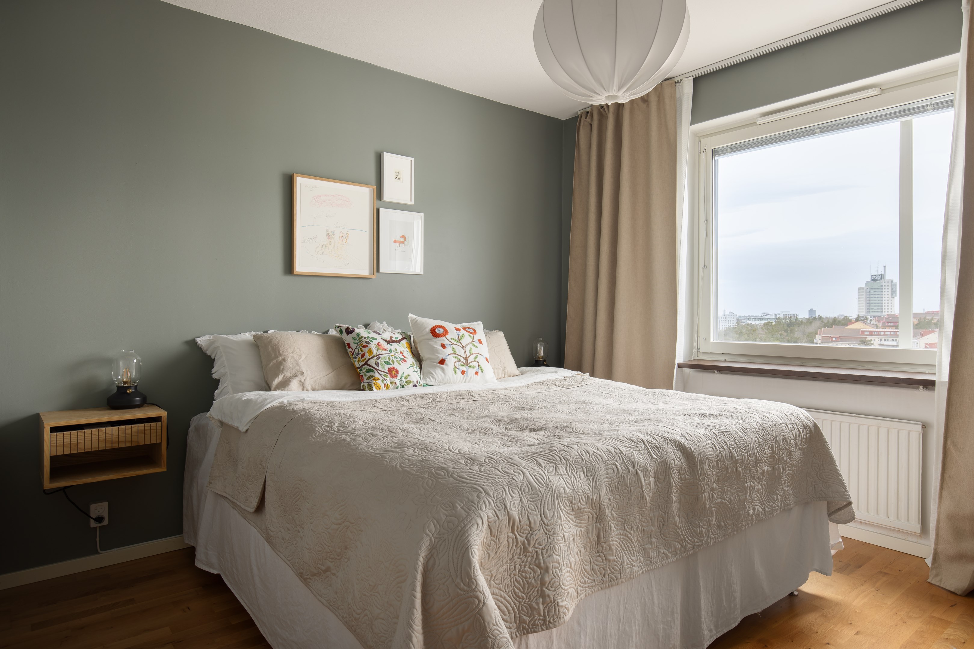 Bostadsbild från Per Hallströms Väg 2, vån 11, Till salu i Skogalund, Nacka