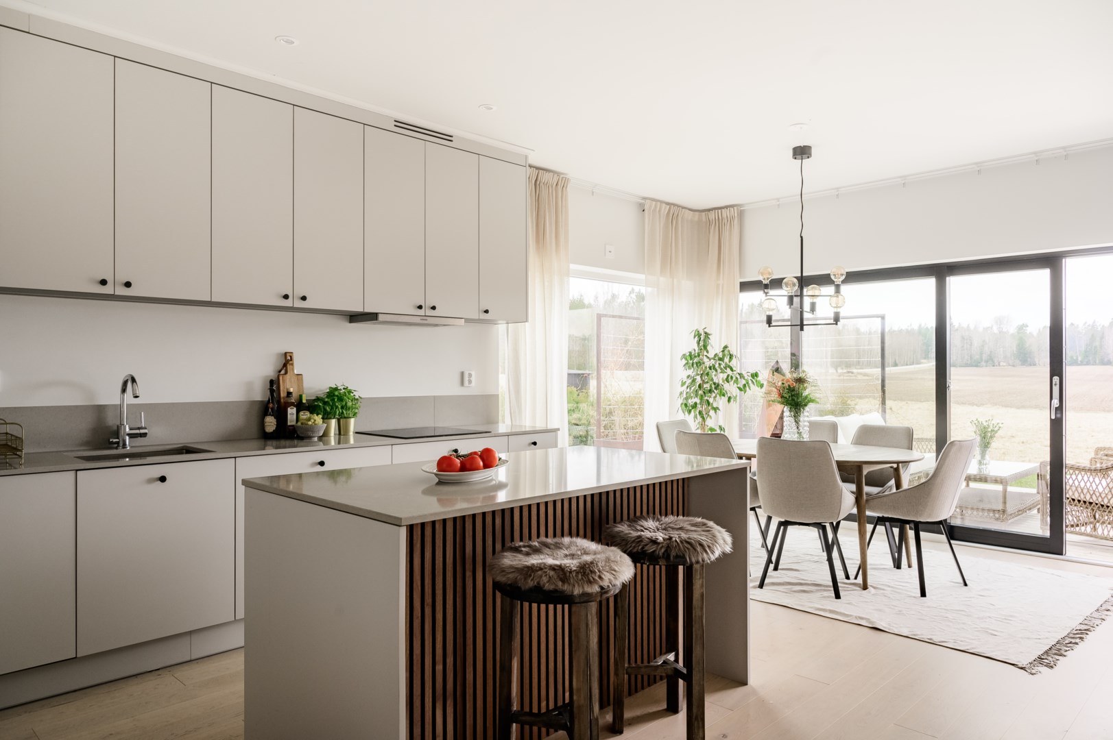 Bostadsbild från Räfsevägen 13, Såld i Sund/Buskviken, Värmdö