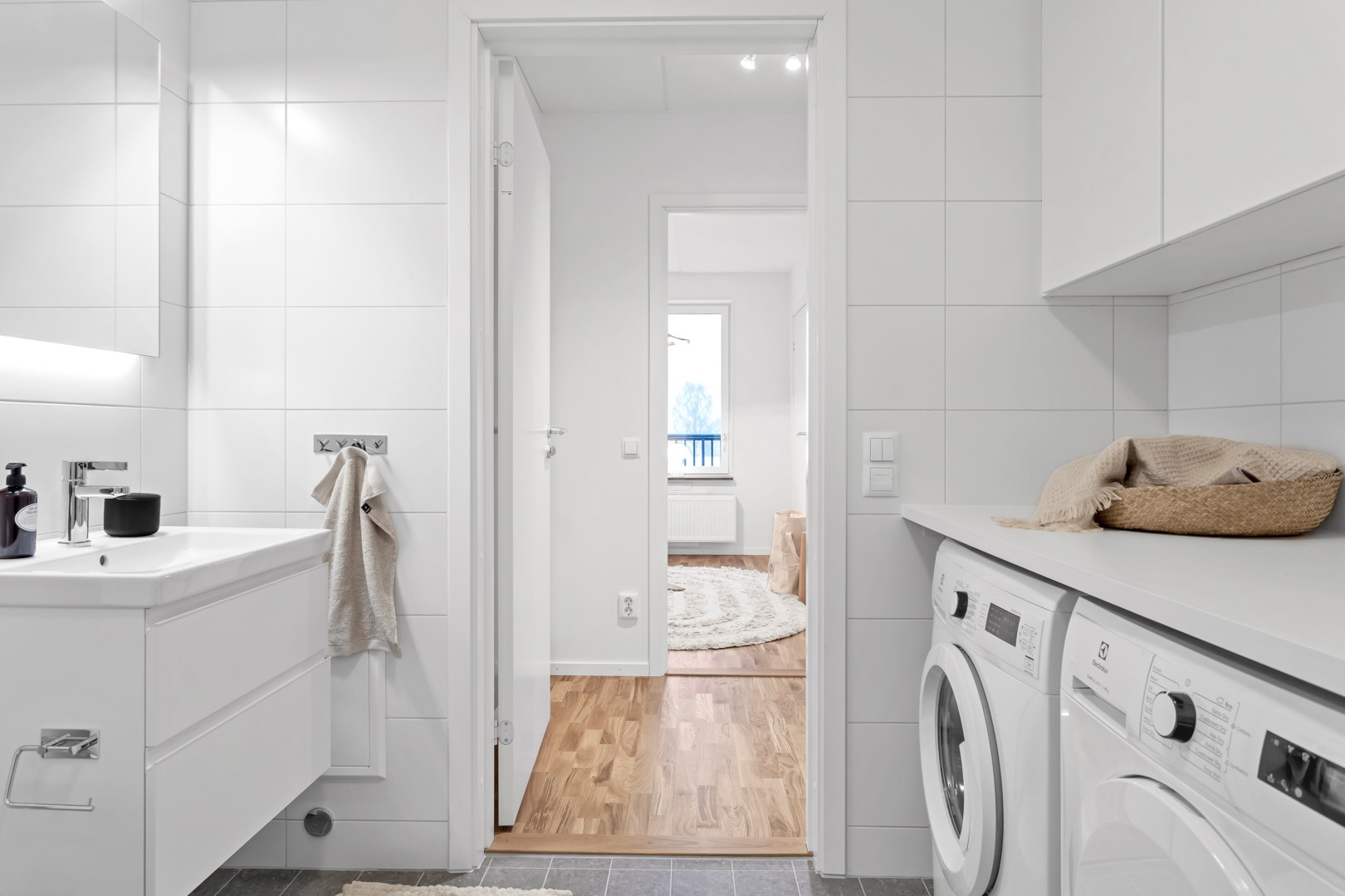 Bostadsbild från Gränby bilgata 26, Såld i Gränby, Uppsala