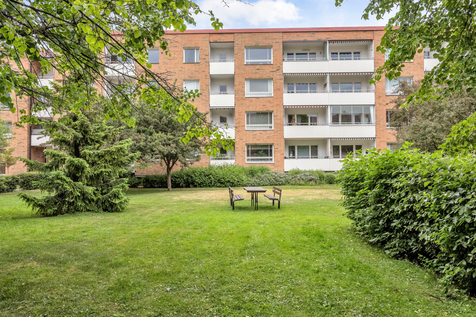 Bostadsbild från Apelgatan 9 A, Såld i Salabacke, Uppsala