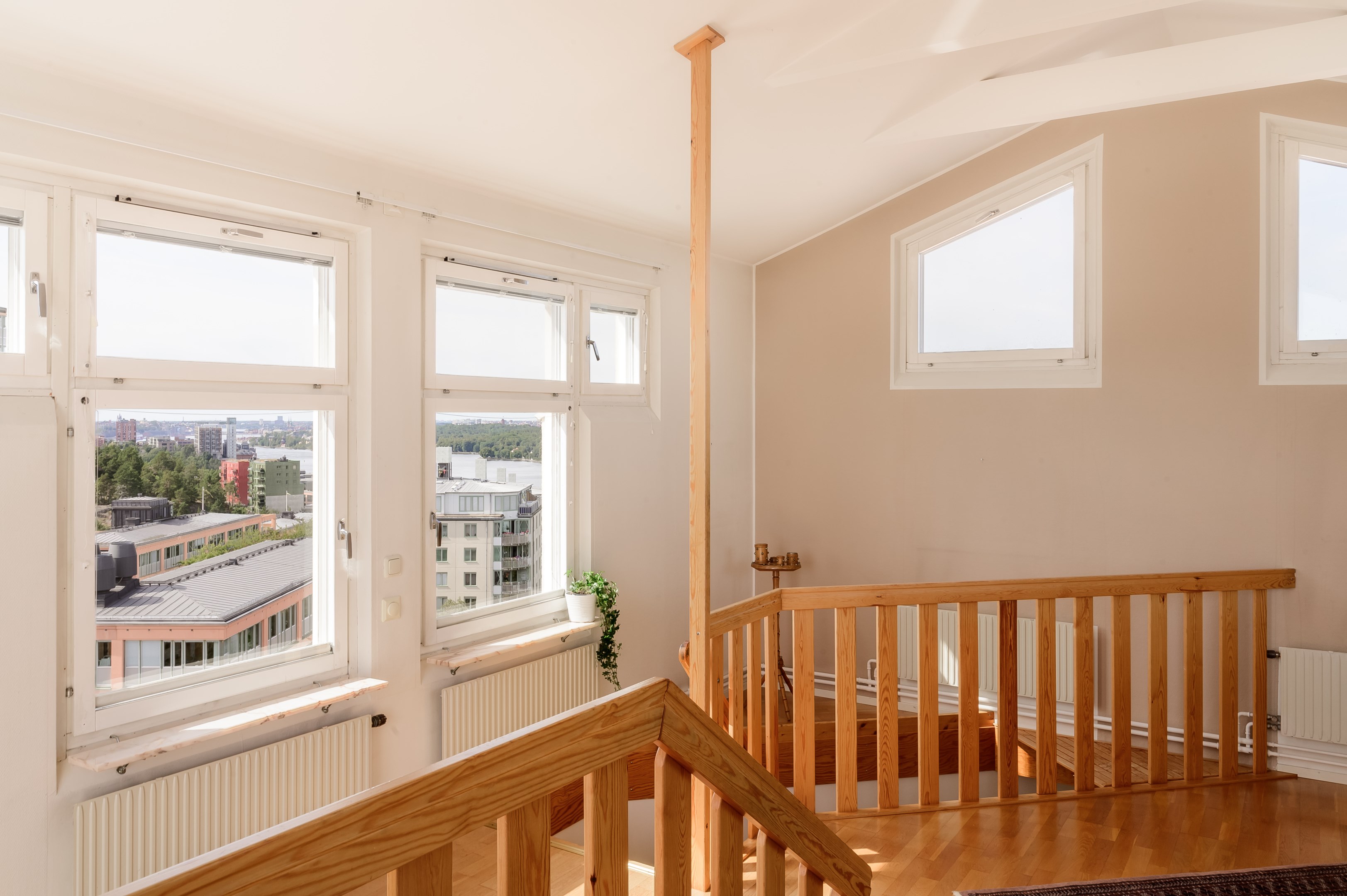 Utsikt mot inloppet och Djurgården i nordväst.