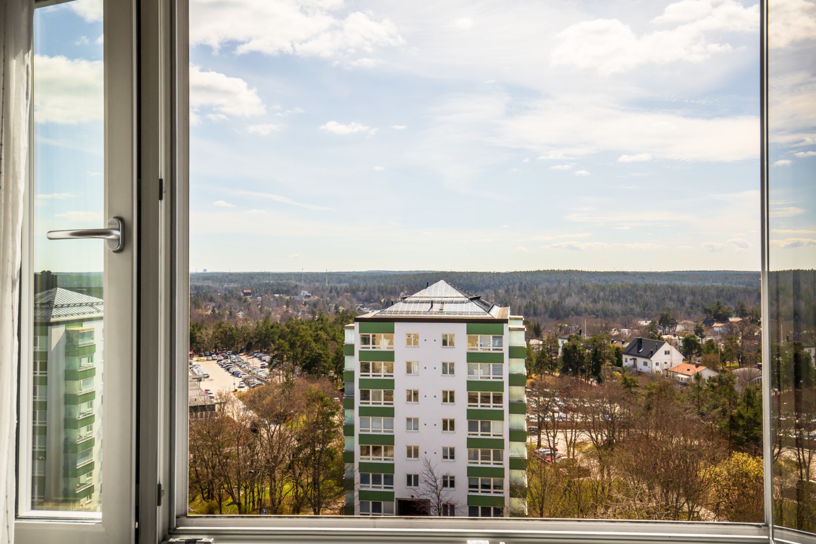 Bostadsbild från Edinsvägen 1, Såld i Ektorp, Nacka
