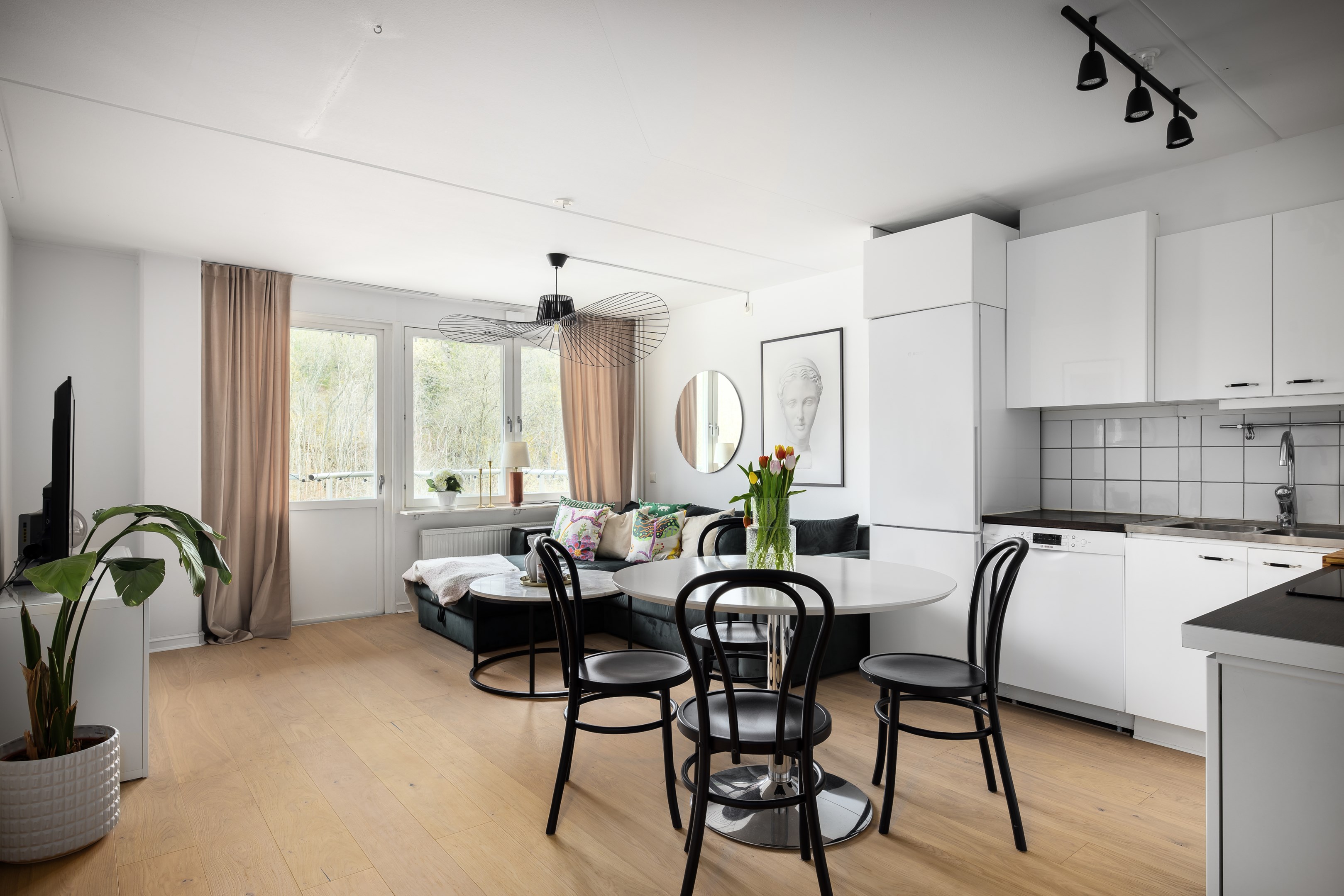 Bostadsbild från Tranvägen 13, 2 tr, Såld i Saltängen, Nacka