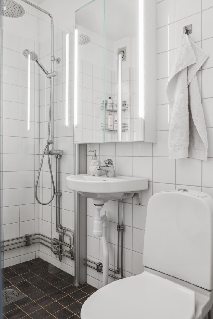 Bostadsbild från Sköndalsvägen 106, Såld i Skarpnäck, Stockholm