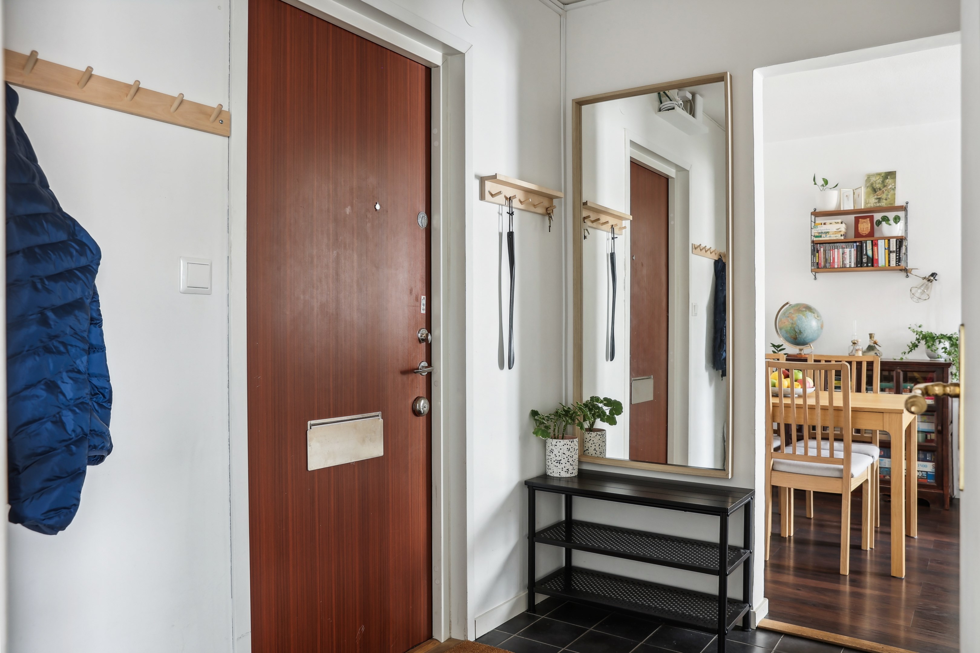 Bostadsbild från Sköndalsvägen 106, Såld i Skarpnäck, Stockholm