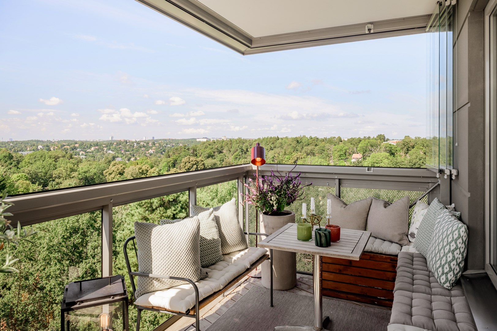 Bostadsbild från Tollarevägen 26, 4 tr, Såld i Tollare, Nacka