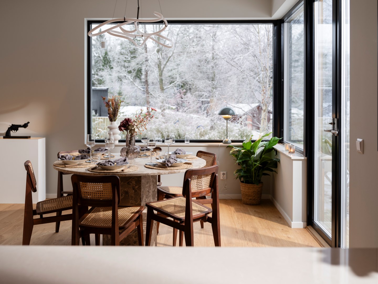 Bostadsbild från Åbroddsvägen 29G, parhus 10, Såld i Kummelnäs, Nacka