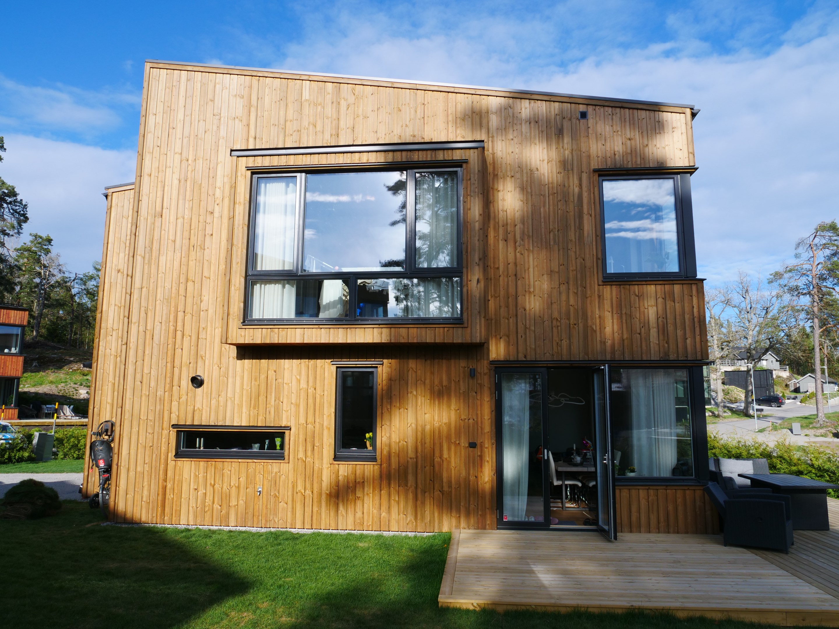 Bostadsbild från Åbroddsvägen 31B, parhus 1, Såld i Kummelnäs, Nacka