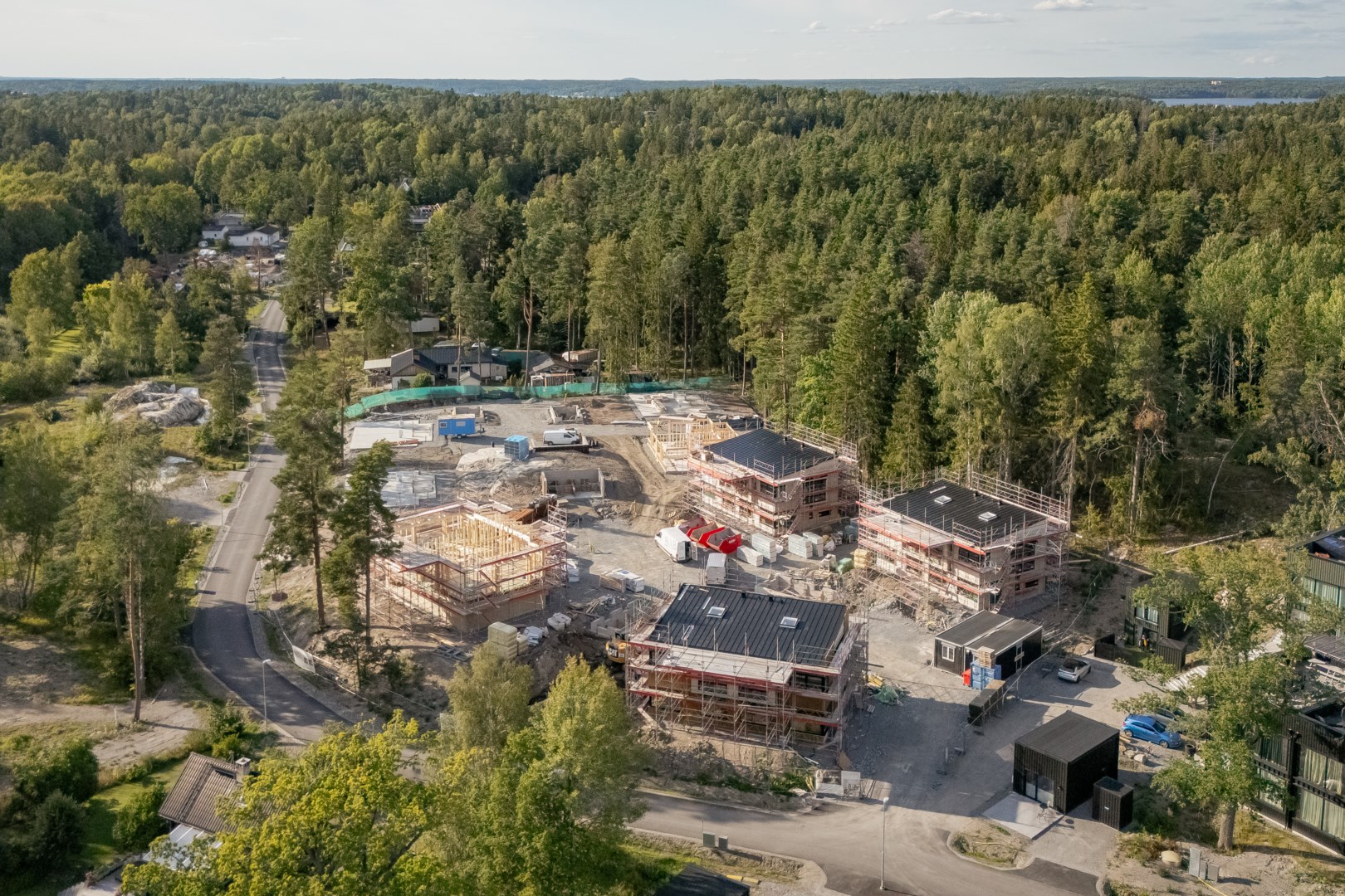 Bostadsbild från Åbroddsvägen 31B, parhus 1, Såld i Kummelnäs, Nacka