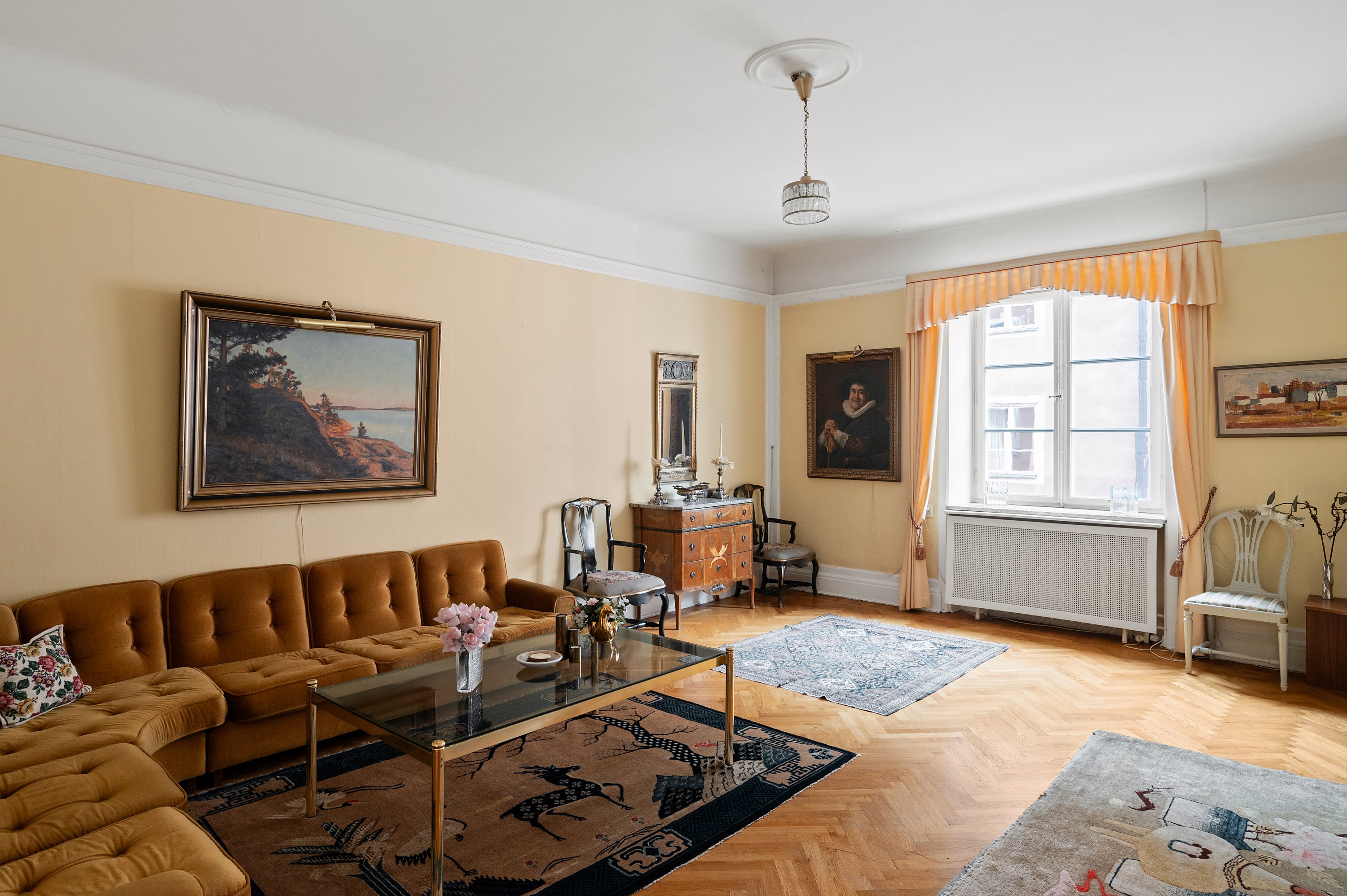 Bostadsbild från Karlavägen 28, Såld i Östermalm, Stockholm