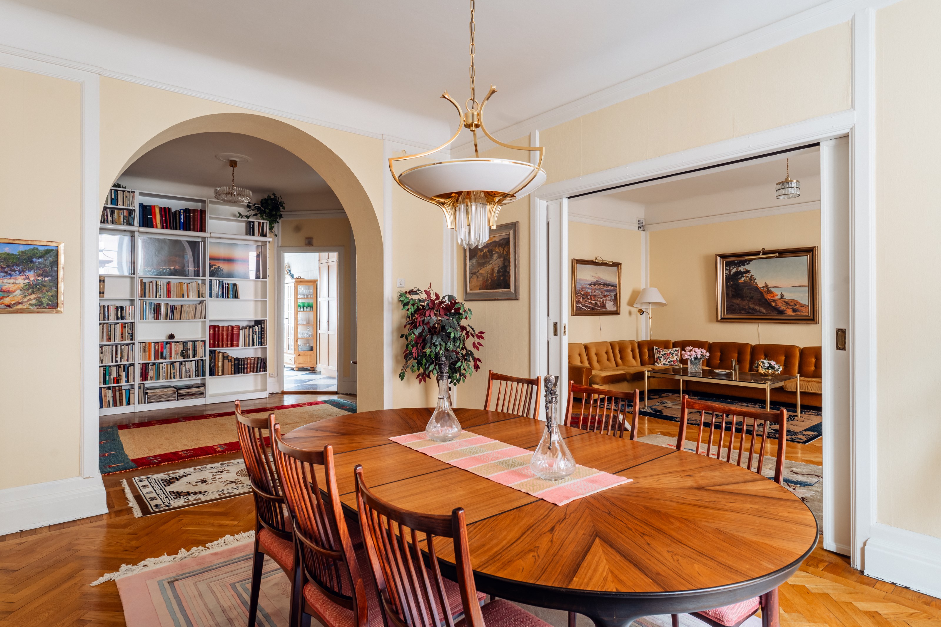 Bostadsbild från Karlavägen 28, Såld i Östermalm, Stockholm