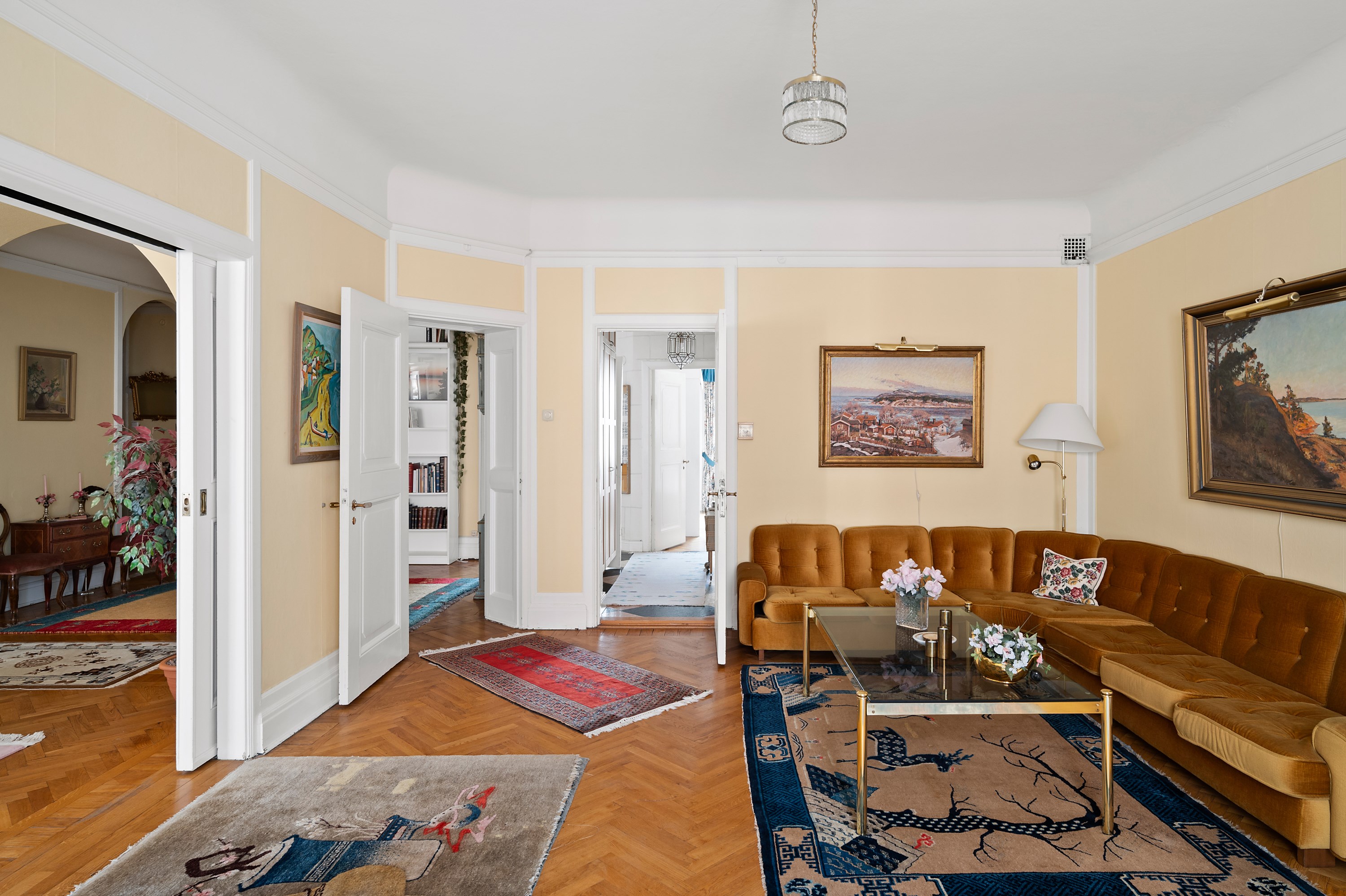 Bostadsbild från Karlavägen 28, Såld i Östermalm, Stockholm