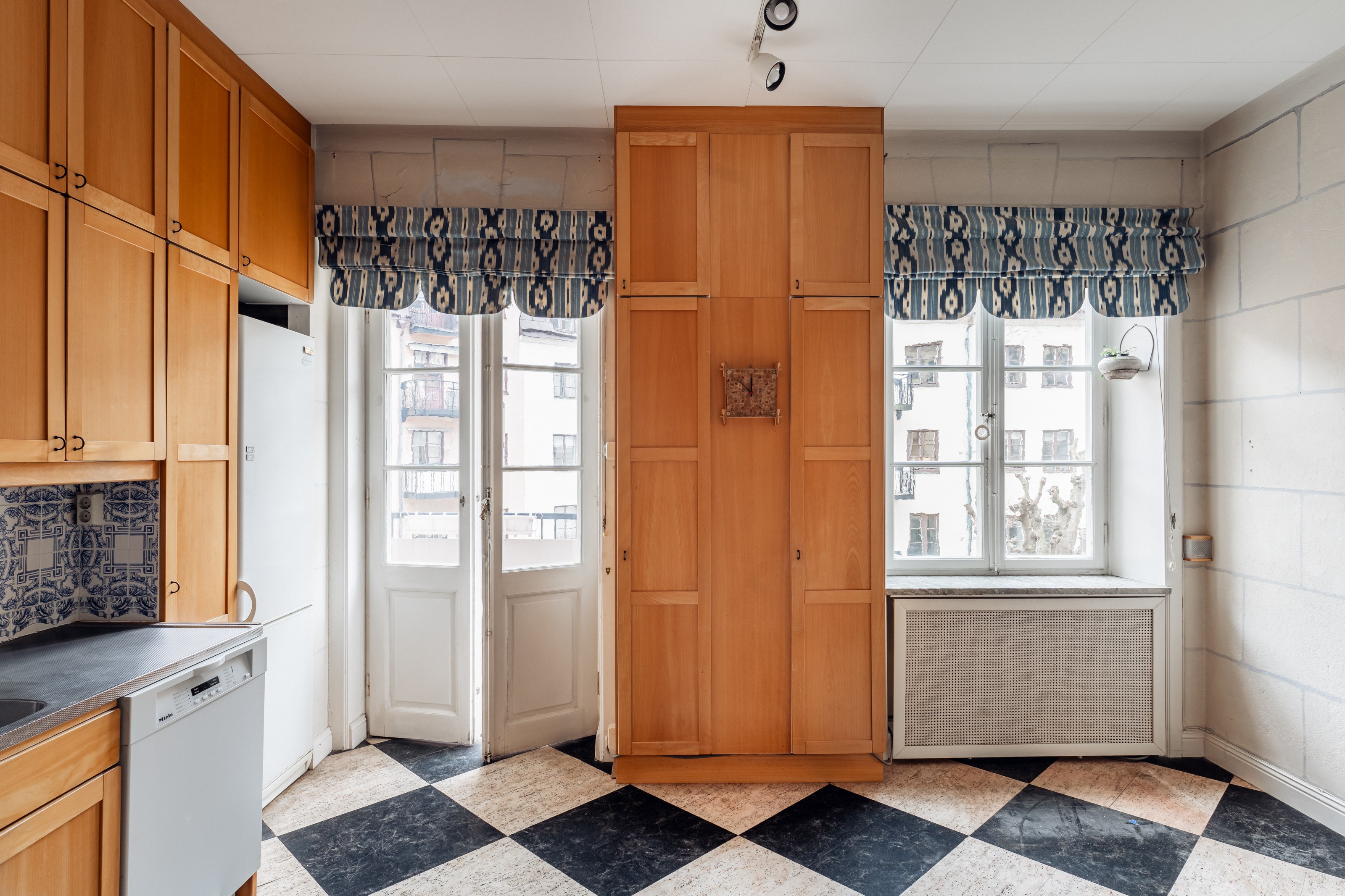 Bostadsbild från Karlavägen 28, Såld i Östermalm, Stockholm