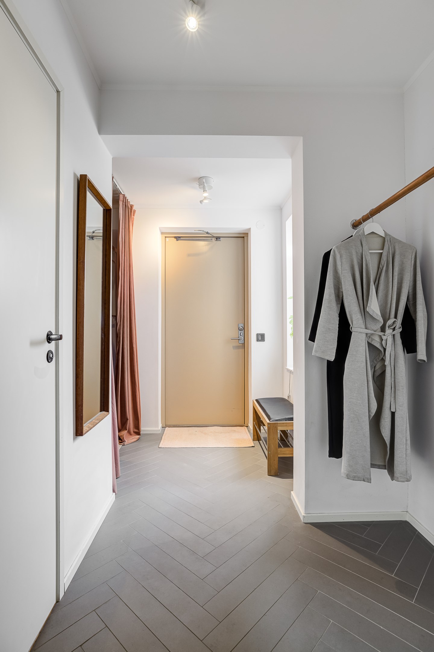 Bostadsbild från Vikvägen 60, Såld i Vårdsätra, Uppsala