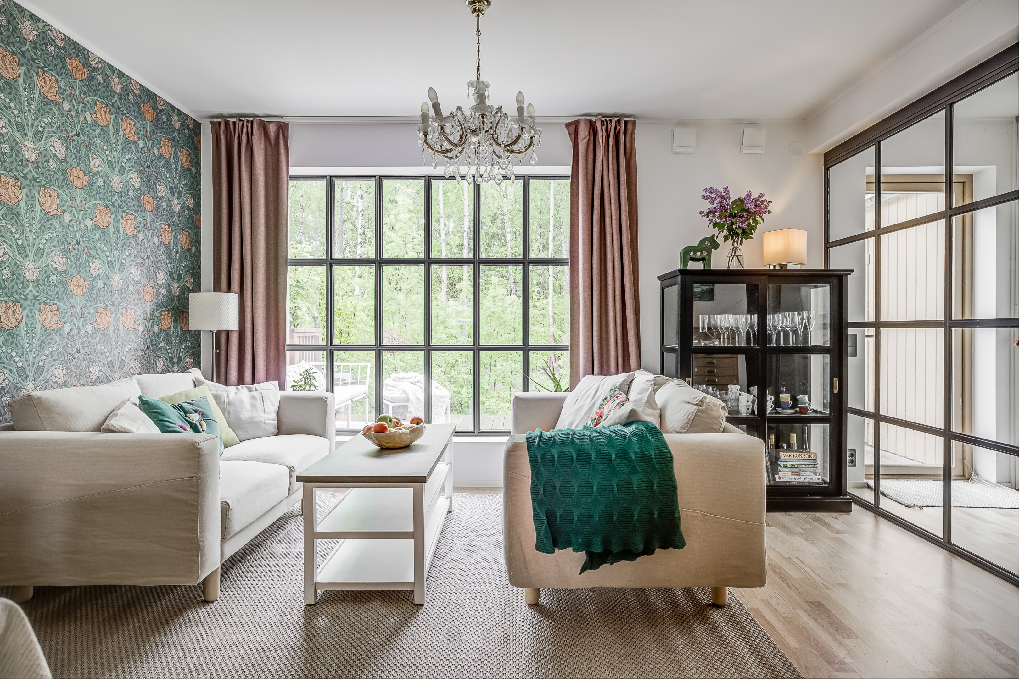 Bostadsbild från Vikvägen 60, Såld i Vårdsätra, Uppsala