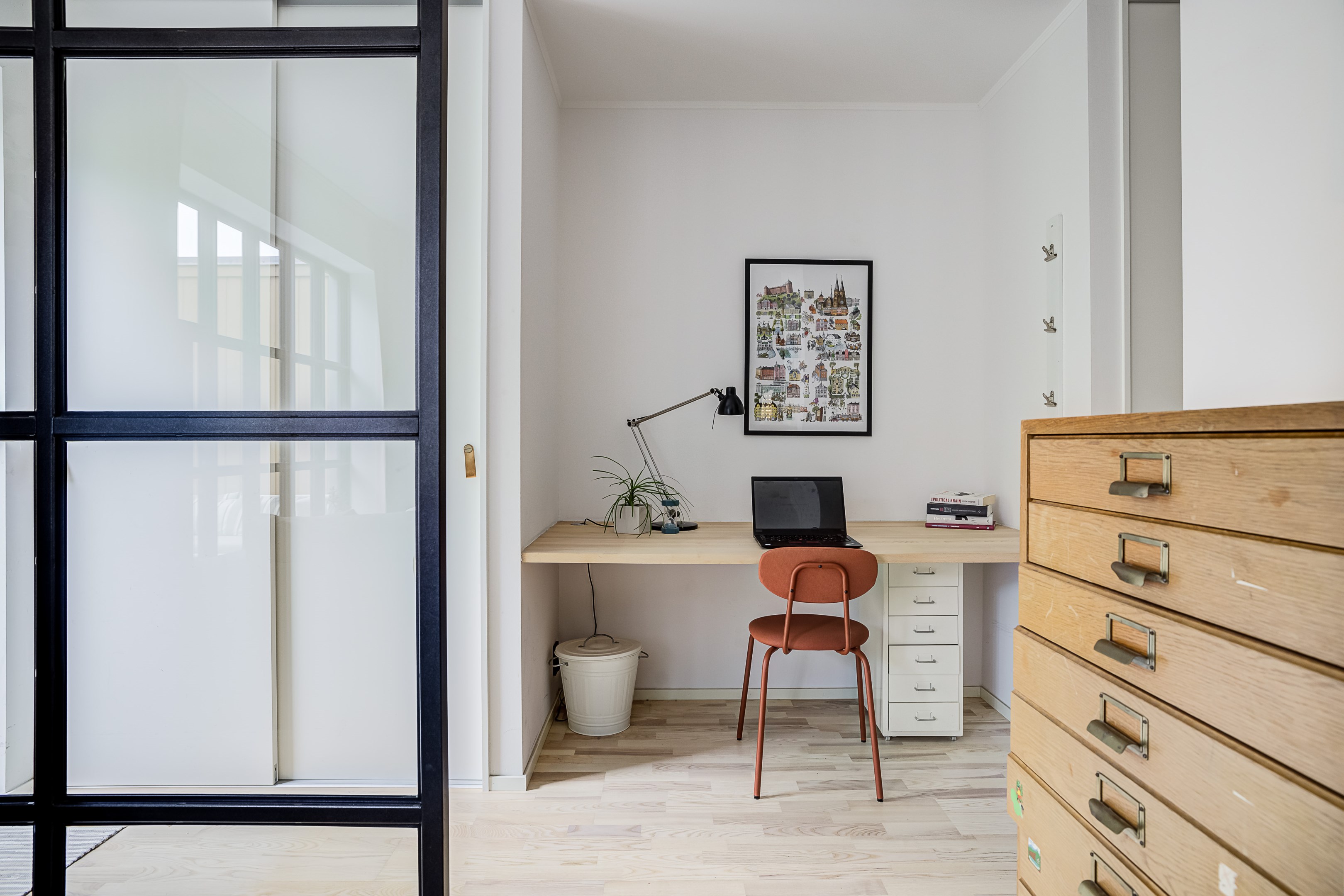 Bostadsbild från Vikvägen 60, Såld i Vårdsätra, Uppsala