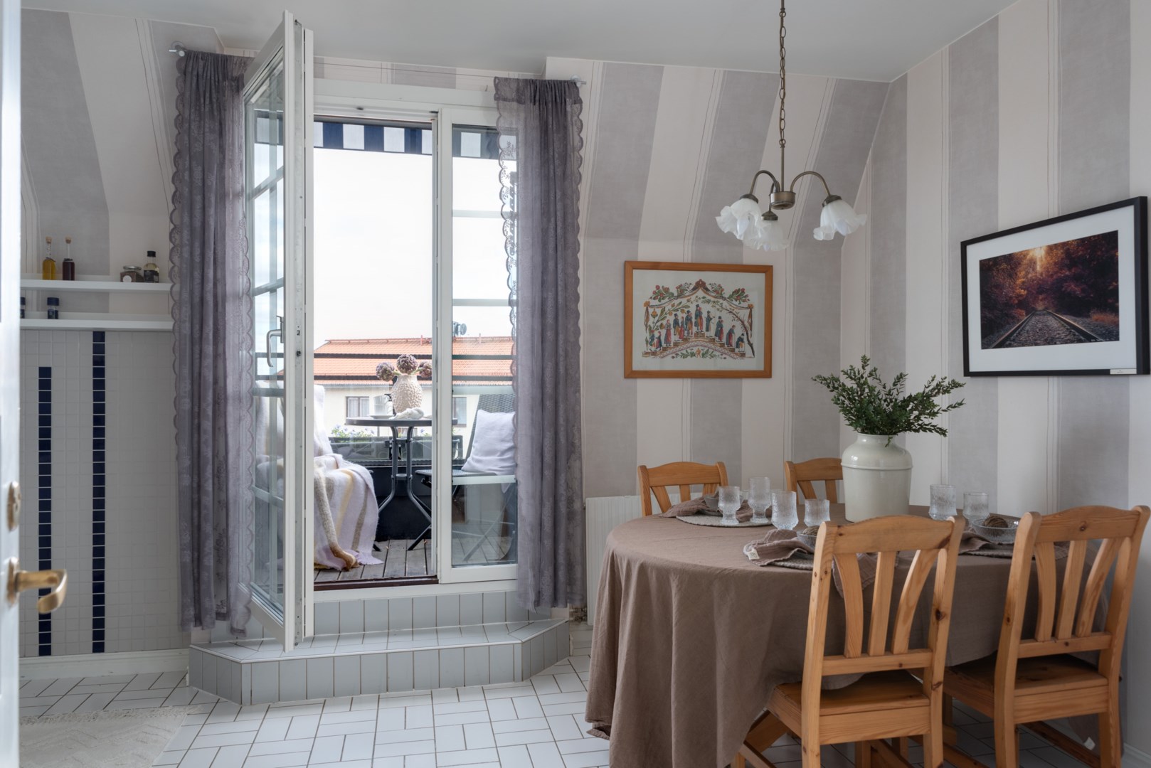 Bostadsbild från Stora gatan 73B, Såld i Vasastaden, Västerås