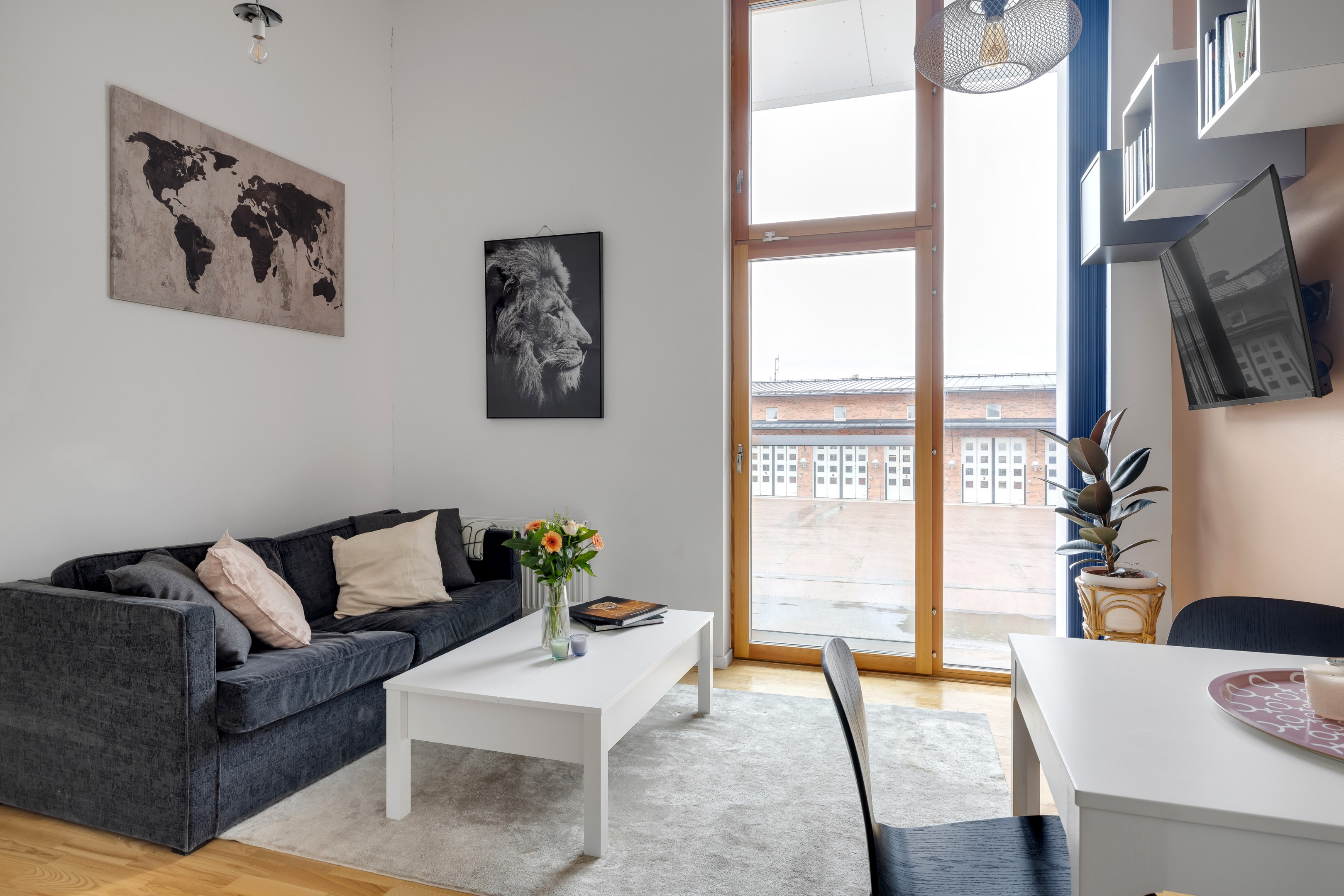 Bostadsbild från Rosendalsvägen 12, Såld i Rosendal, Uppsala